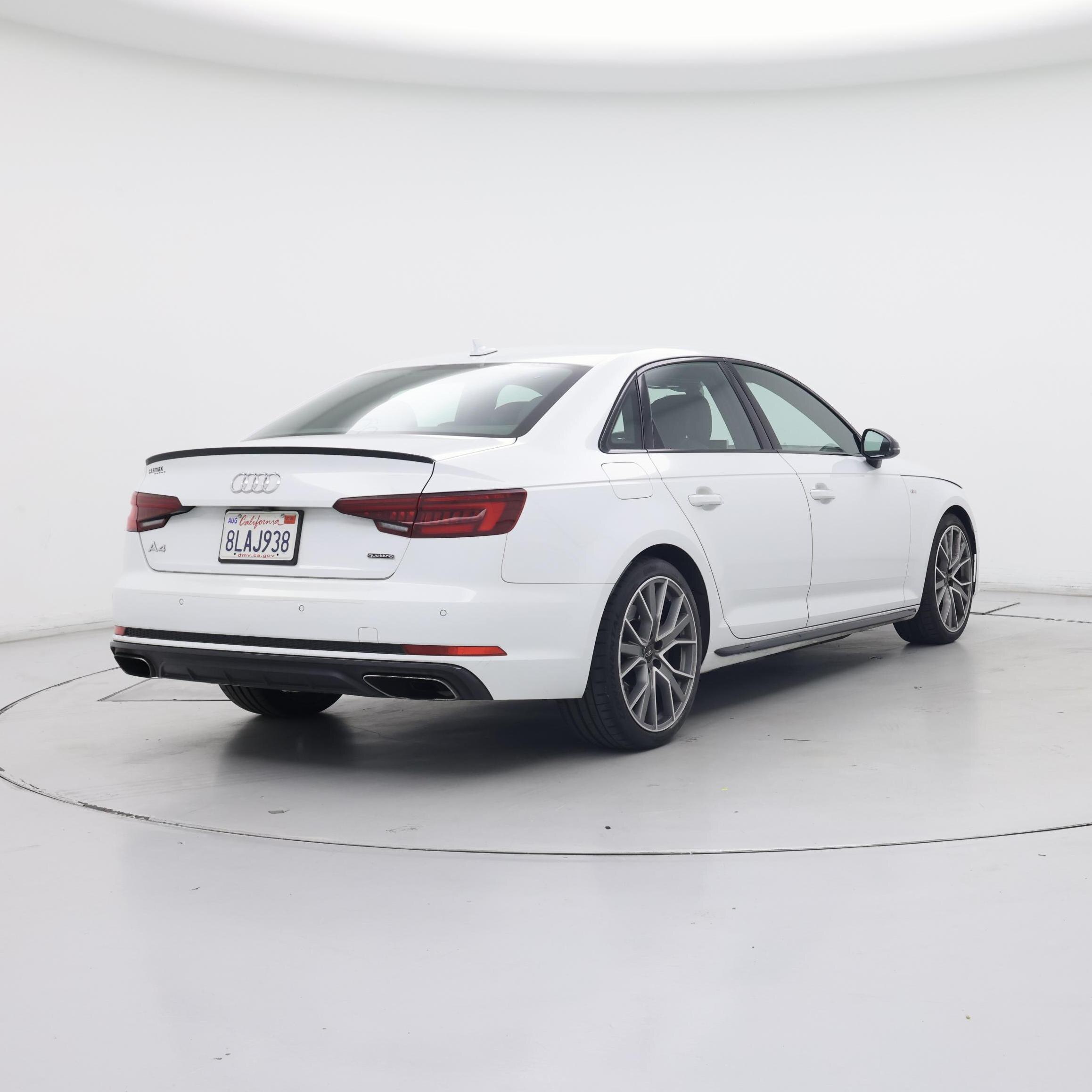 Thumbnail: 2019 Audi A4 - 8