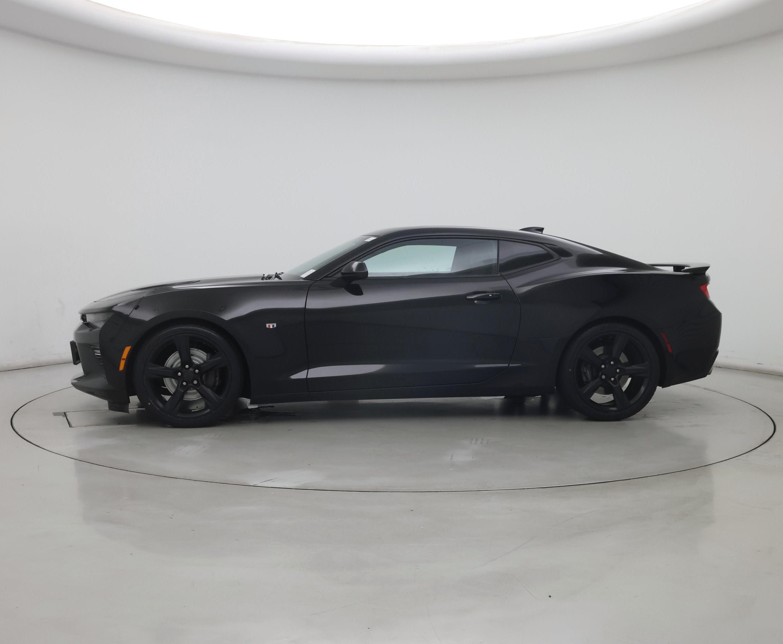 Thumbnail: 2018 Chevrolet Camaro - 3