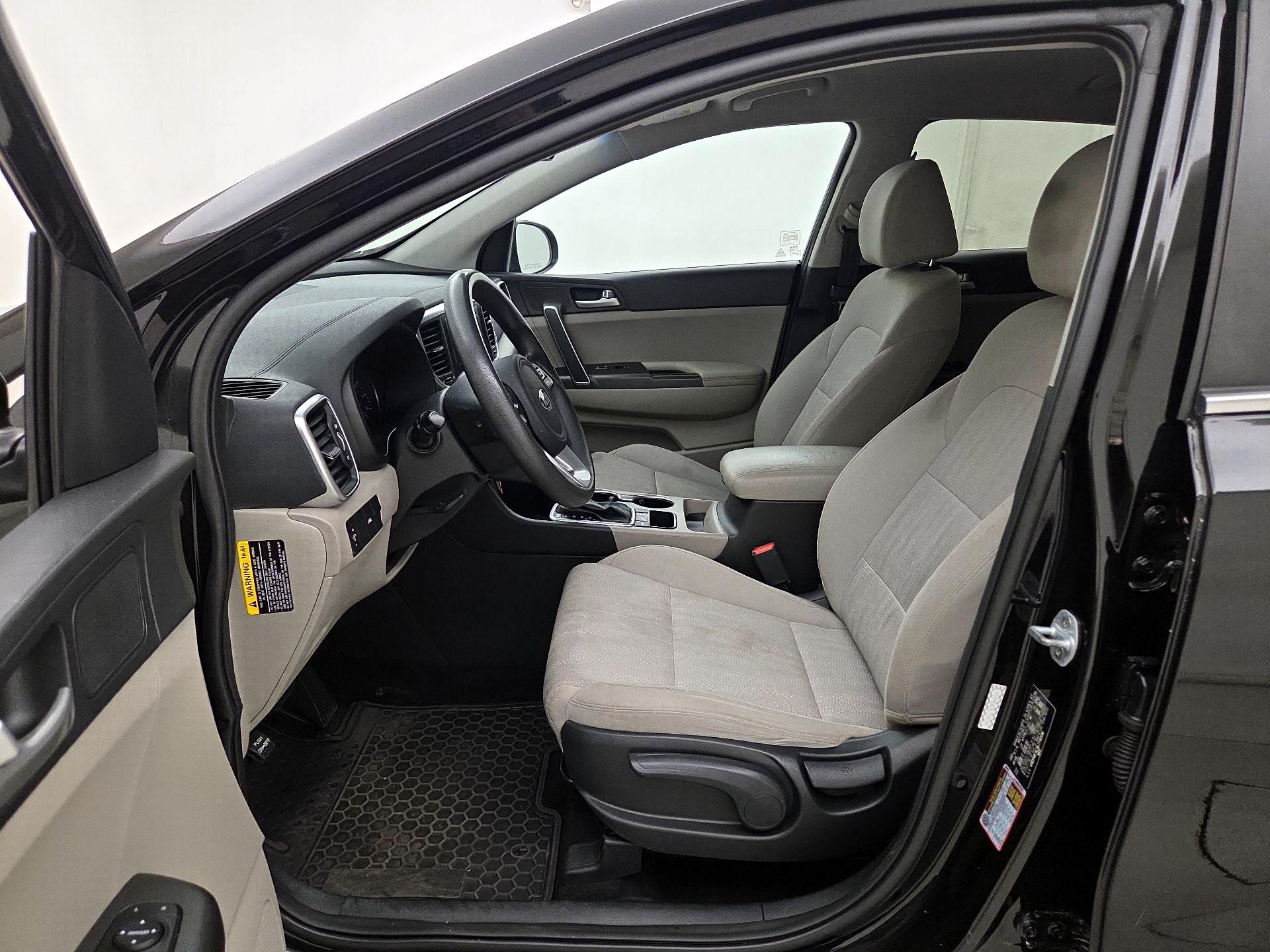 Thumbnail: 2020 Kia Sportage - 11
