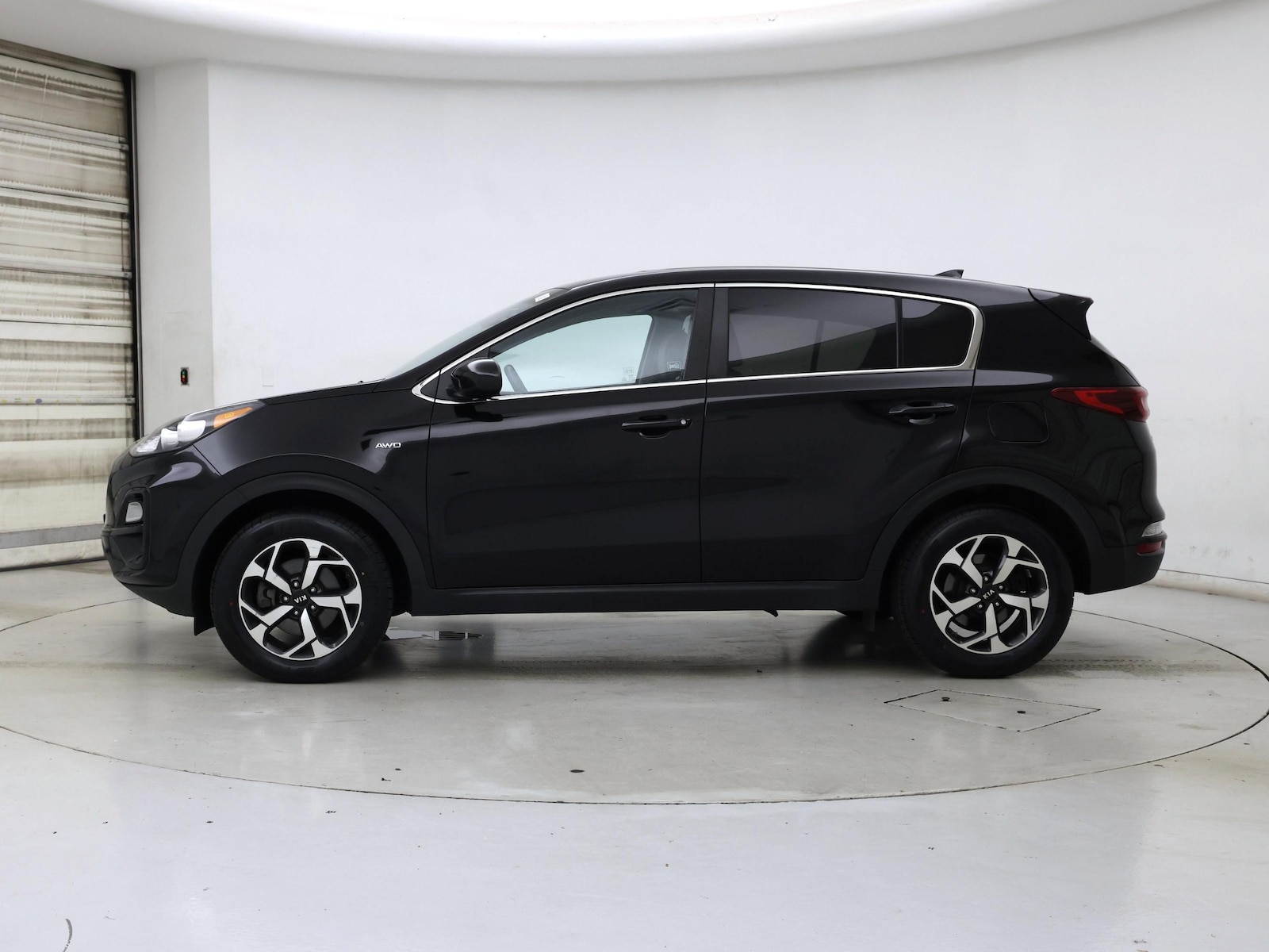 2020 Kia Sportage LX - Photo 4