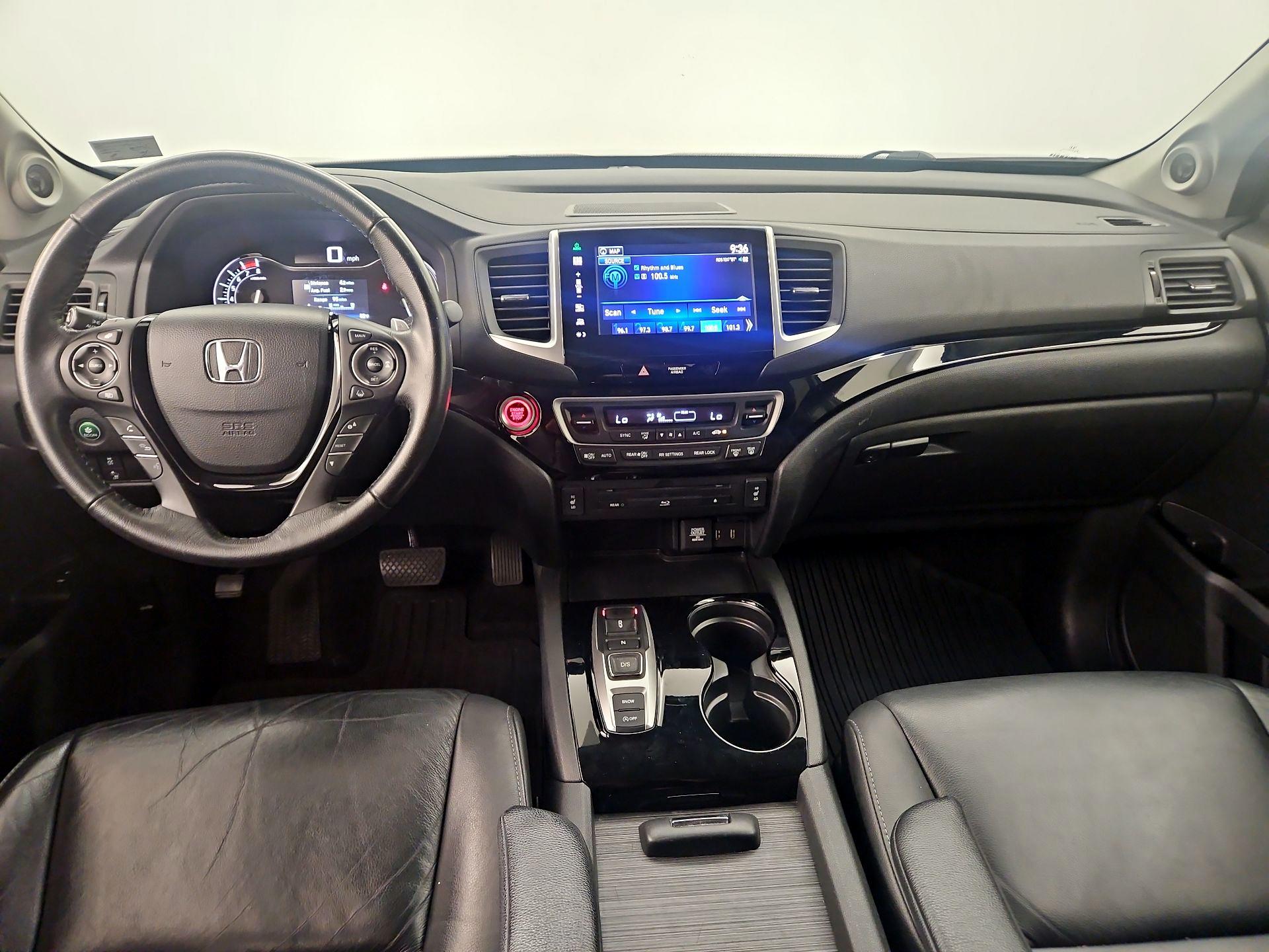 Thumbnail: 2016 Honda Pilot - 9
