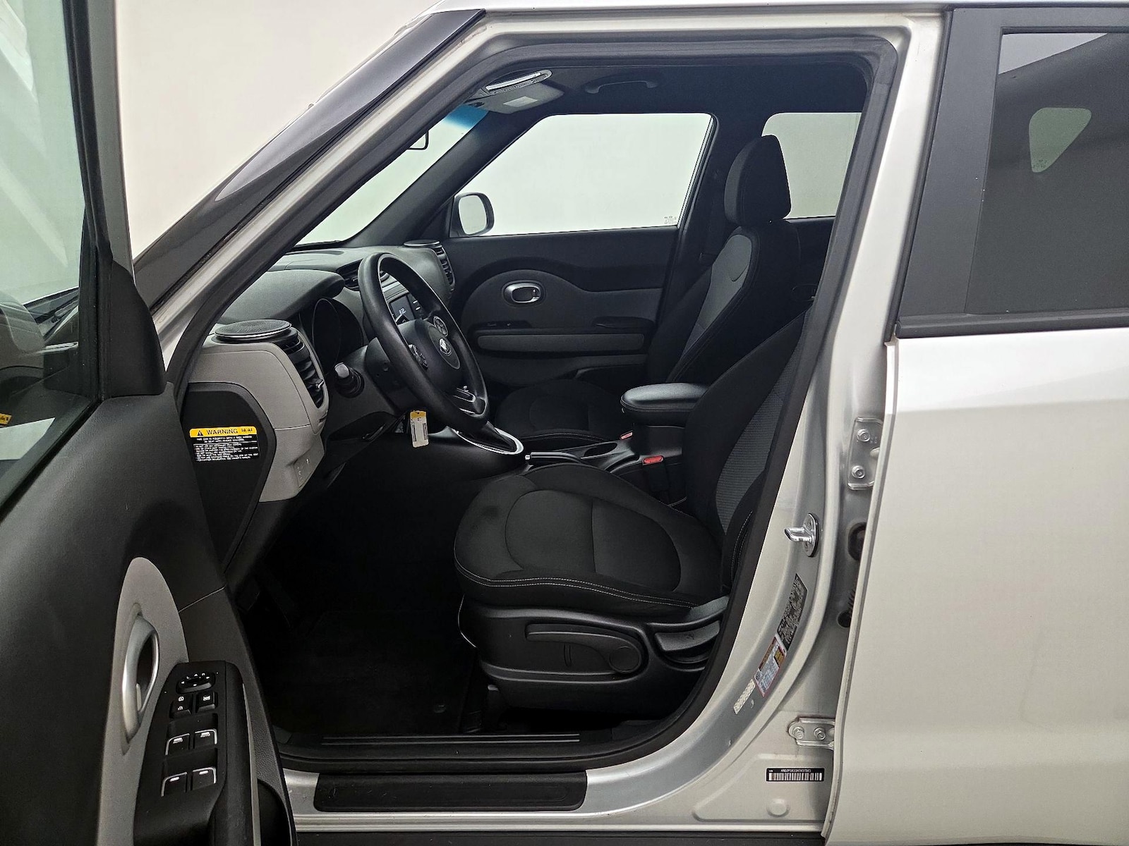 2017 Kia Soul + - Photo 12