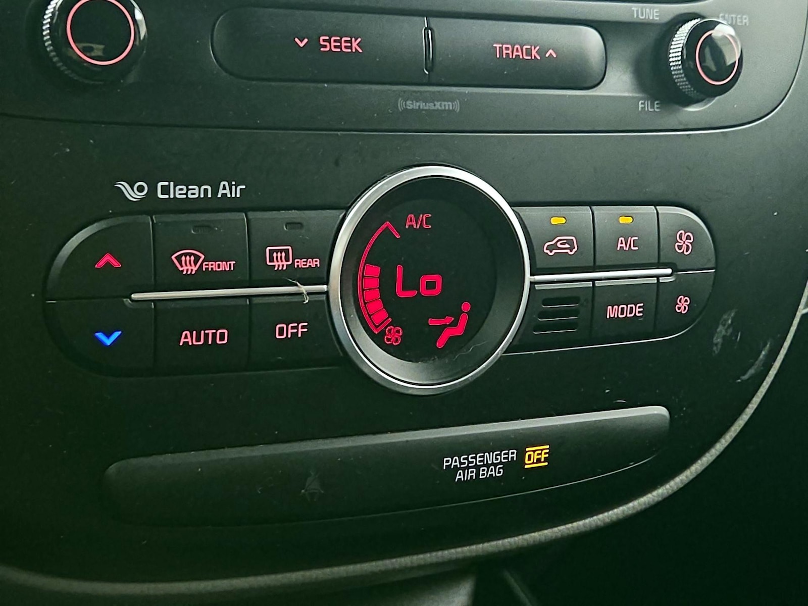 2017 Kia Soul + - Photo 17