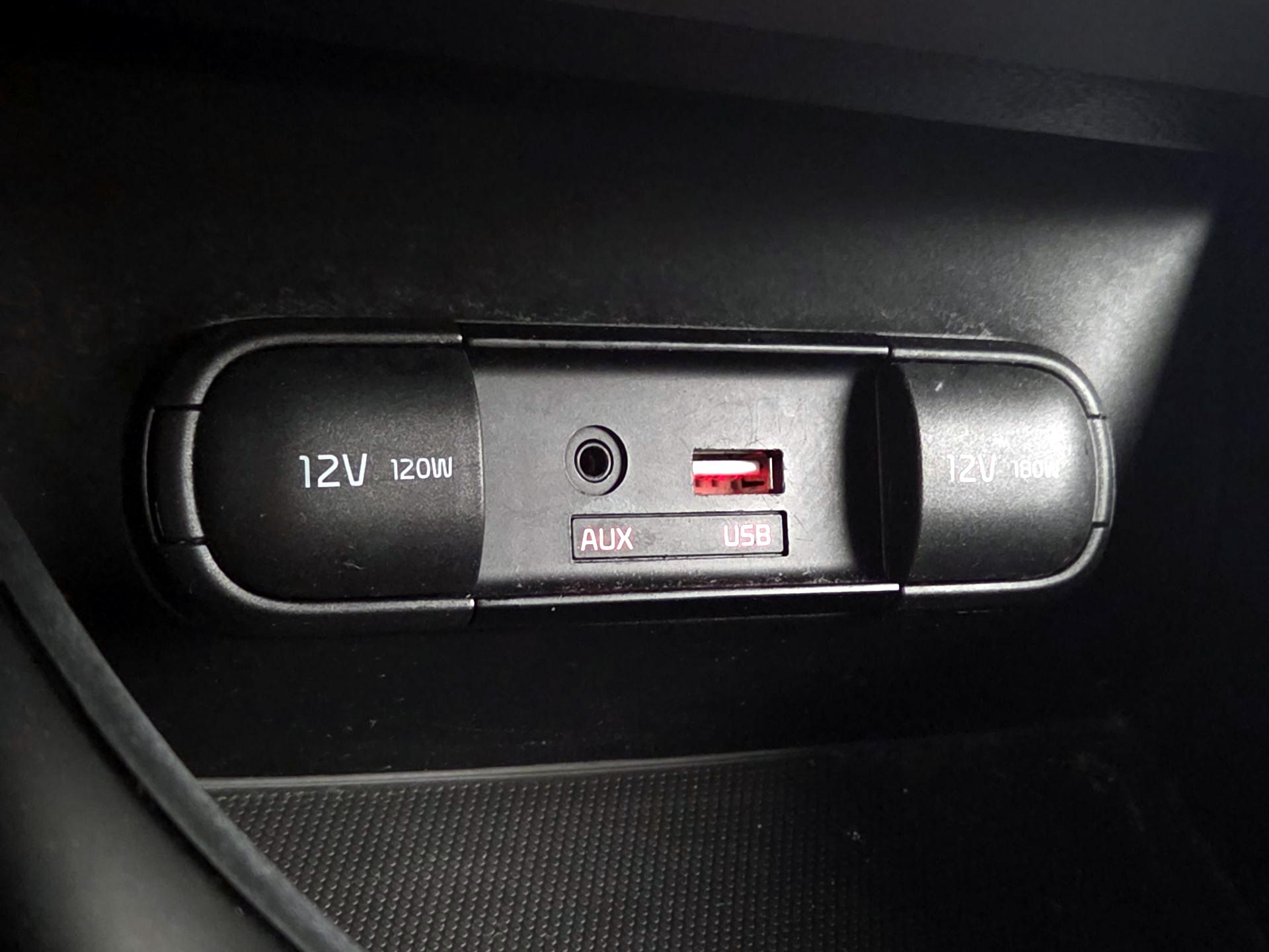 Thumbnail: 2017 Kia Soul - 18