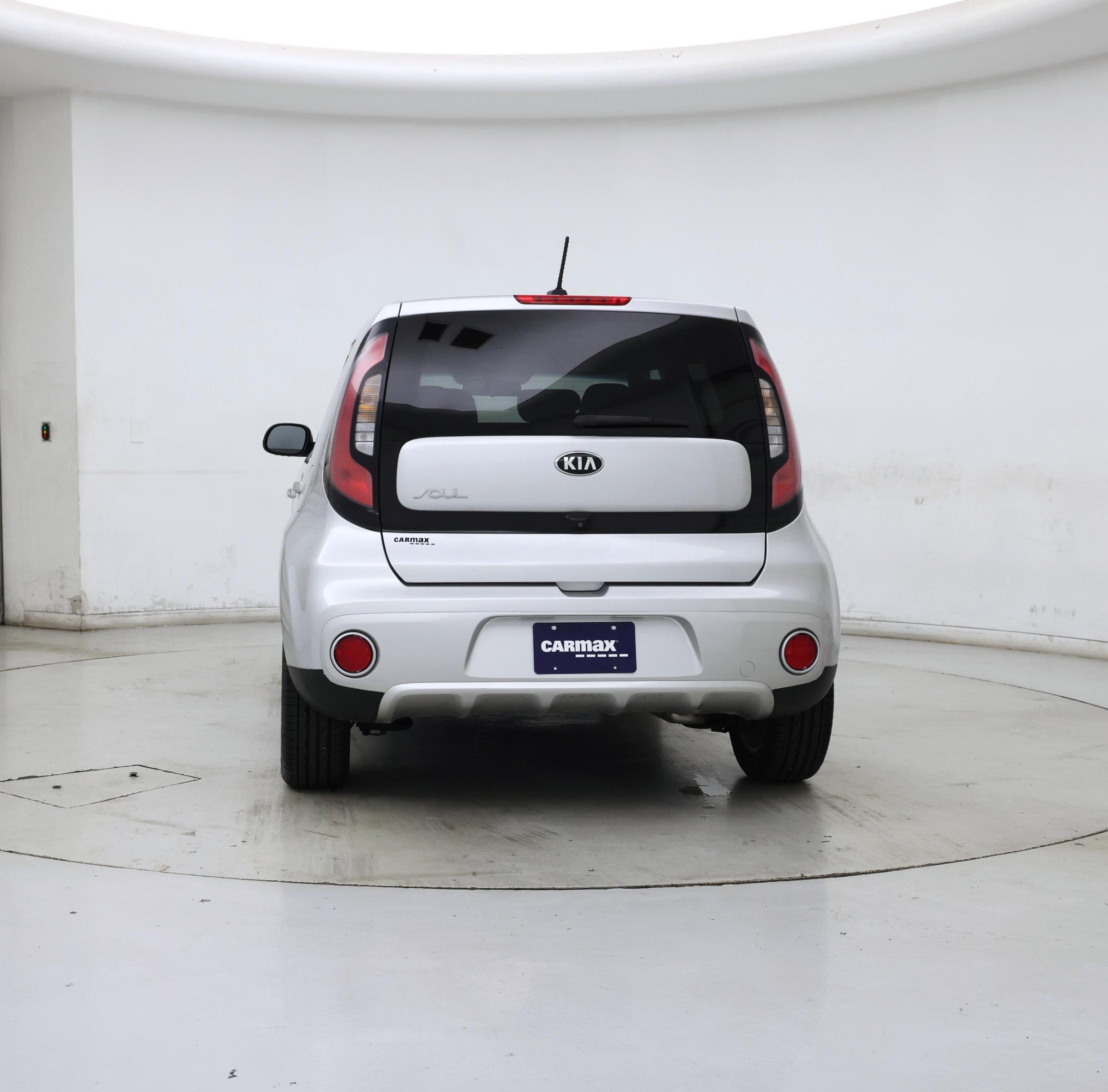 Thumbnail: 2017 Kia Soul - 6