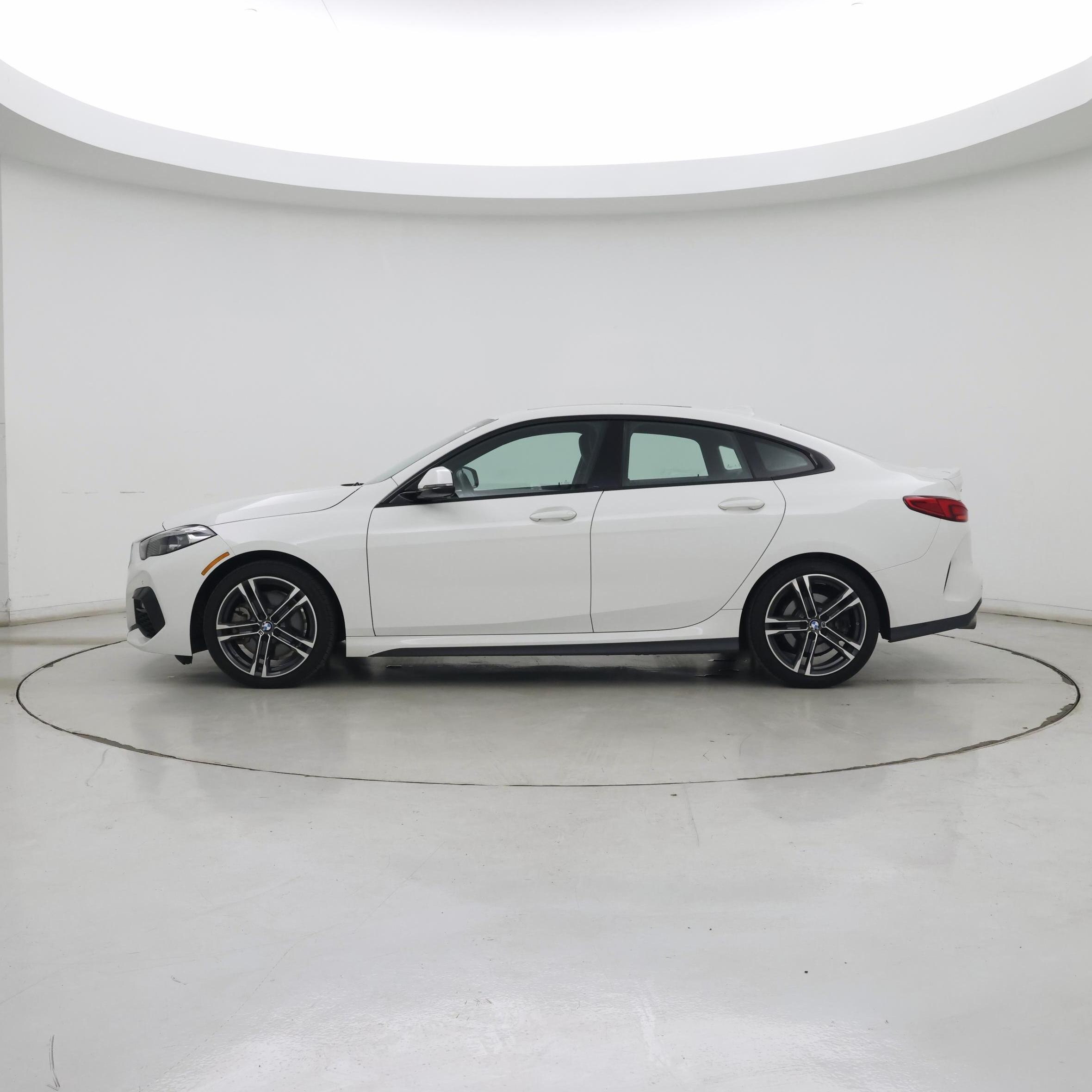 Thumbnail: 2022 BMW 2 Series - 3