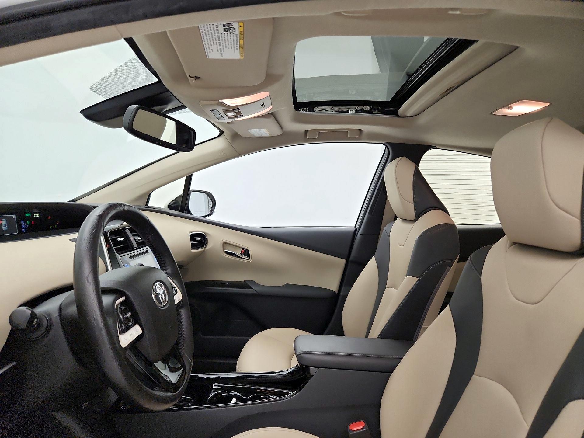 Thumbnail: 2016 Toyota Prius - 19