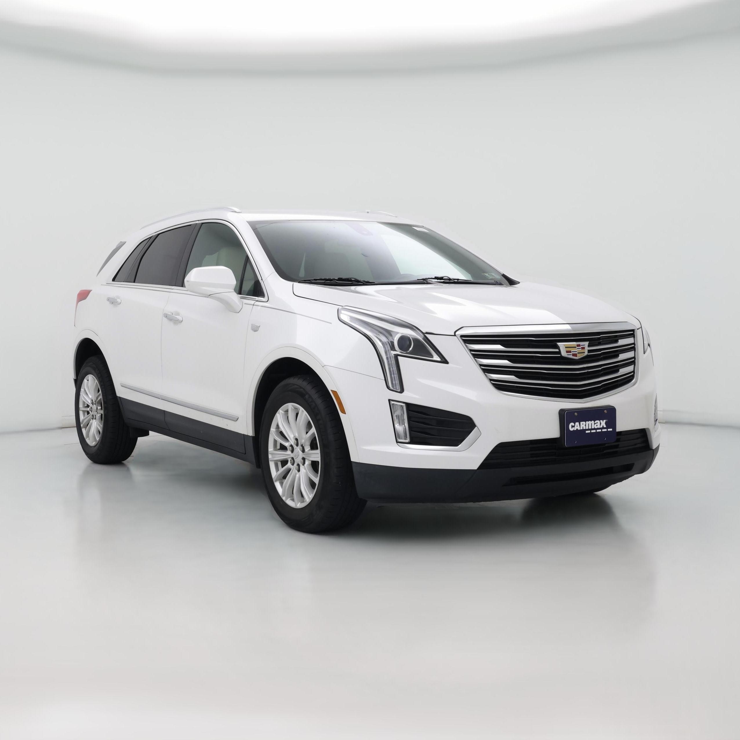 Thumbnail: 2017 Cadillac XT5 - 1