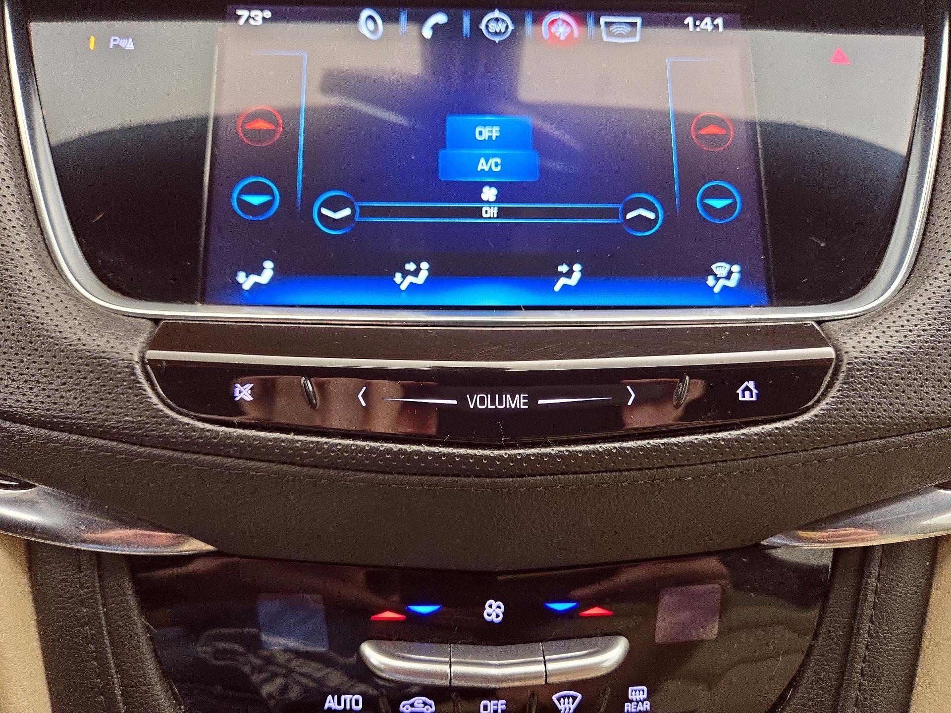 Thumbnail: 2017 Cadillac XT5 - 16