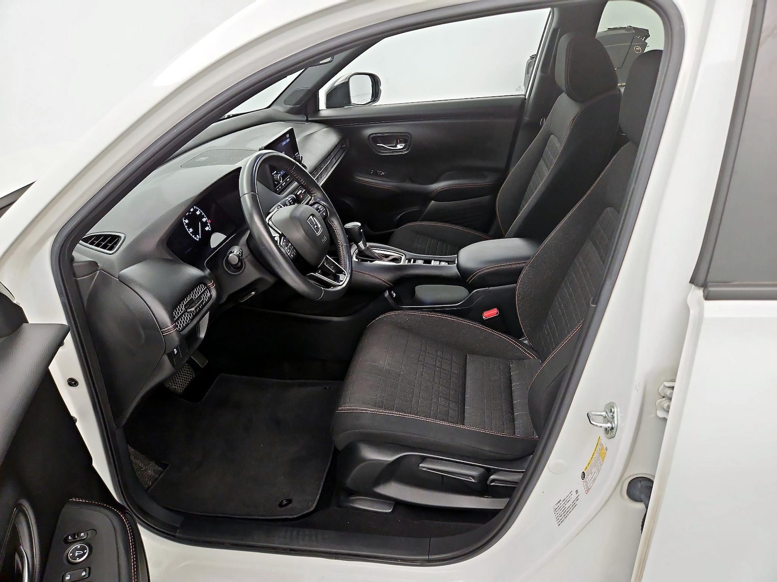 2023 Honda HR-V Sport - Photo 12