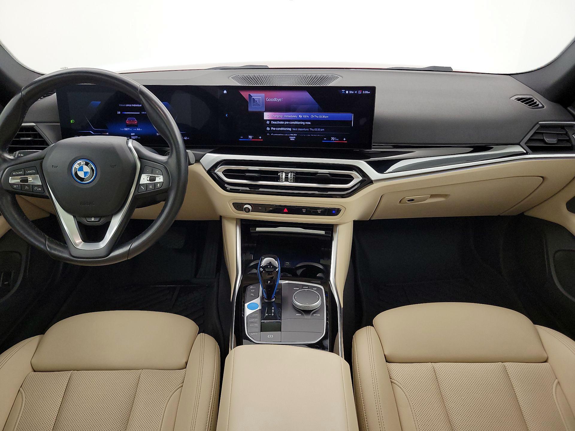 Thumbnail: 2023 BMW i4 - 9