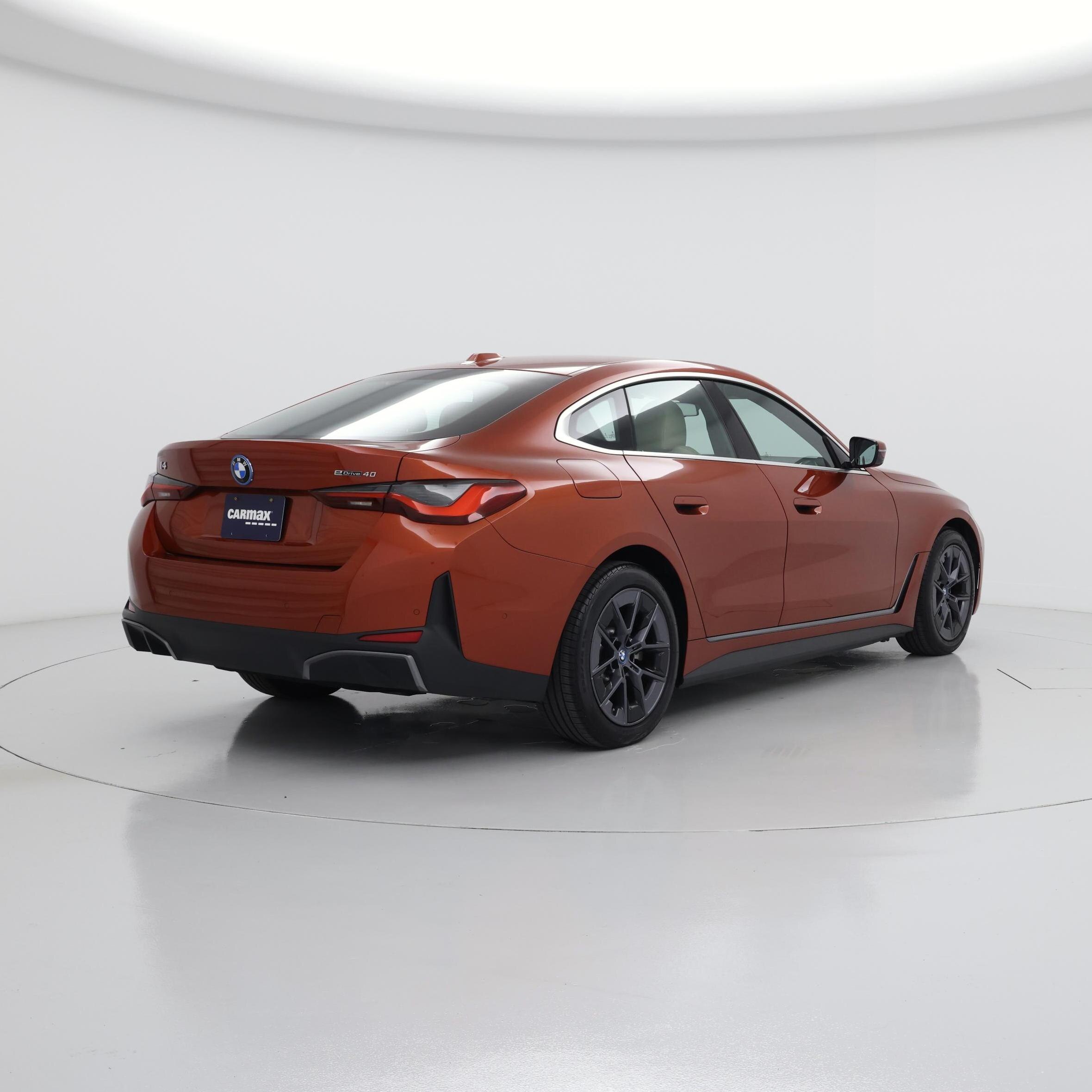 Thumbnail: 2023 BMW i4 - 8