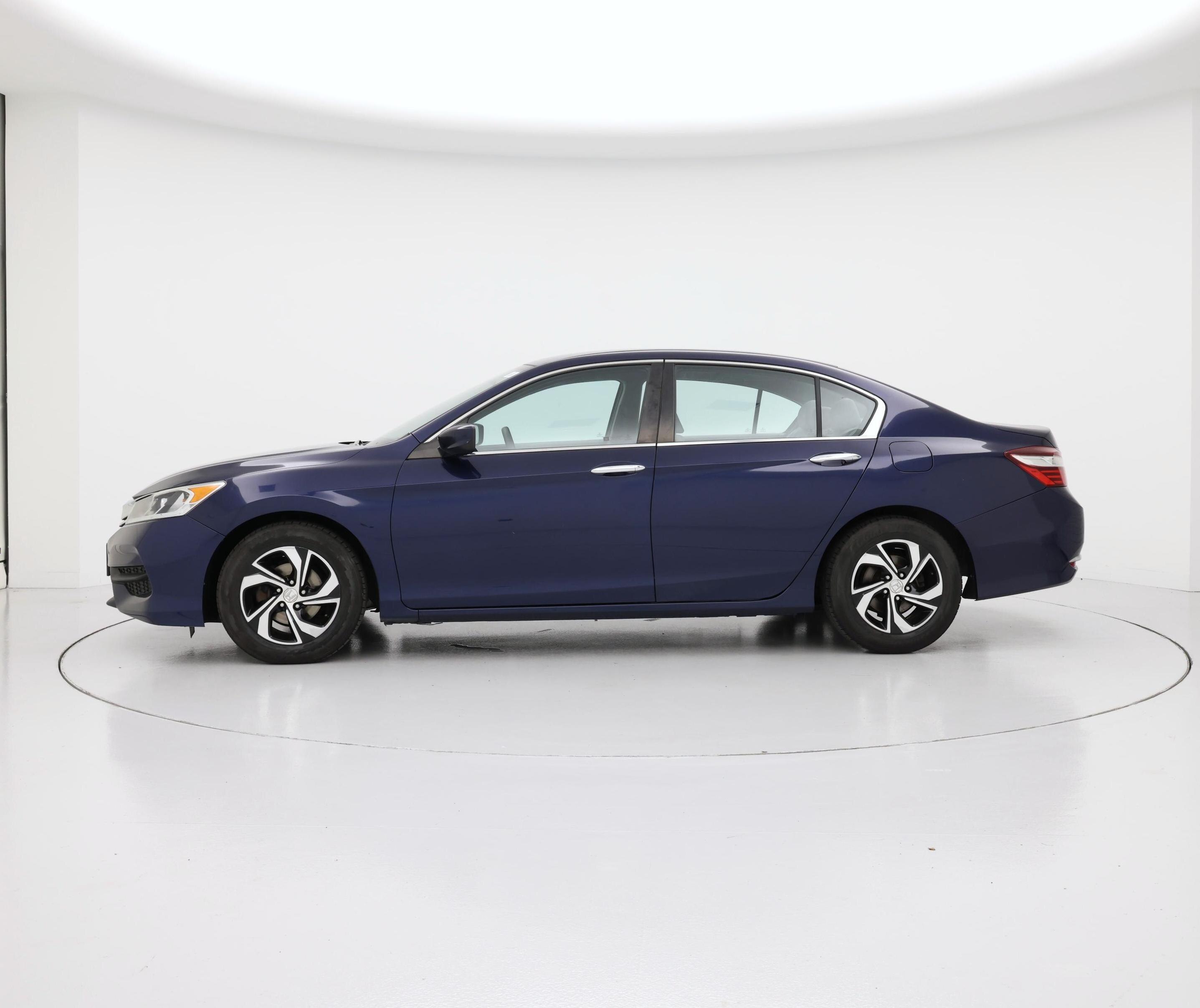 Thumbnail: 2017 Honda Accord - 3