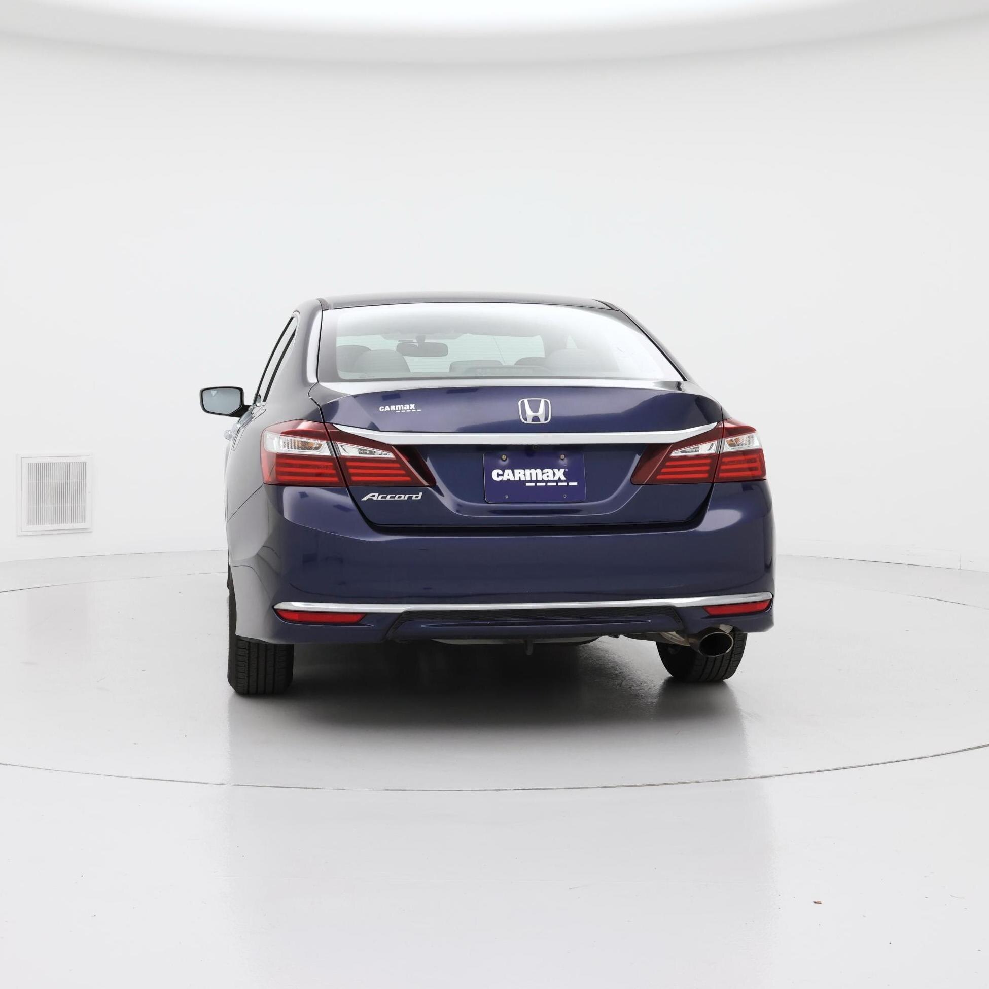 Thumbnail: 2017 Honda Accord - 6