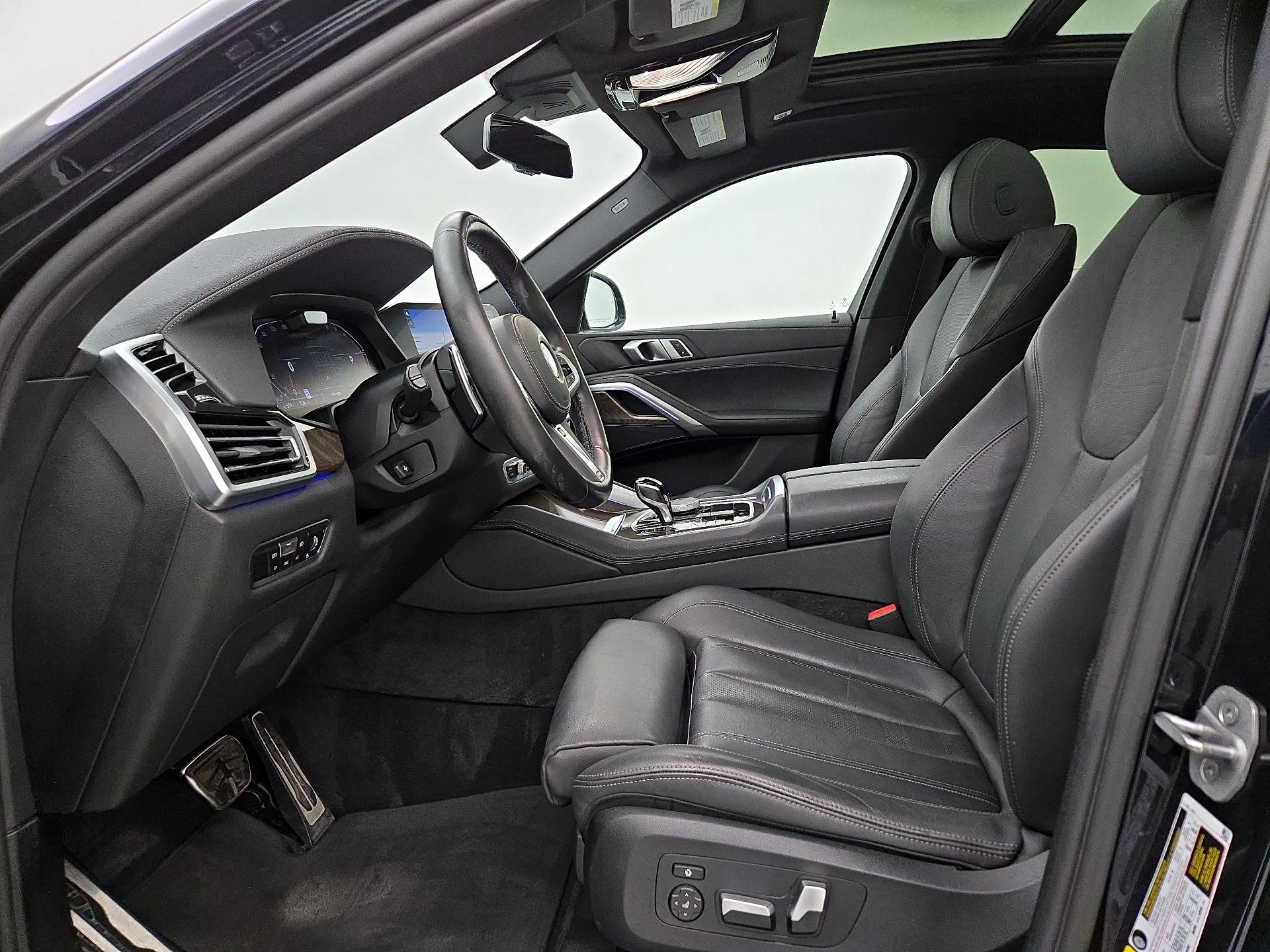 Thumbnail: 2022 BMW X6 - 11