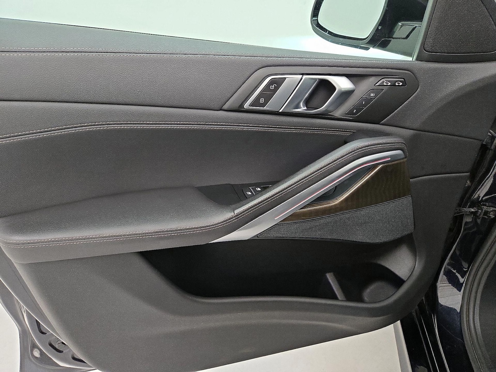 2022 BMW X6 40i - Photo 13