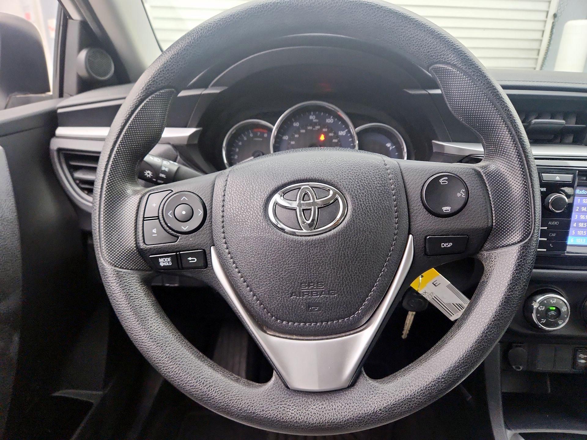 Thumbnail: 2016 Toyota Corolla - 10