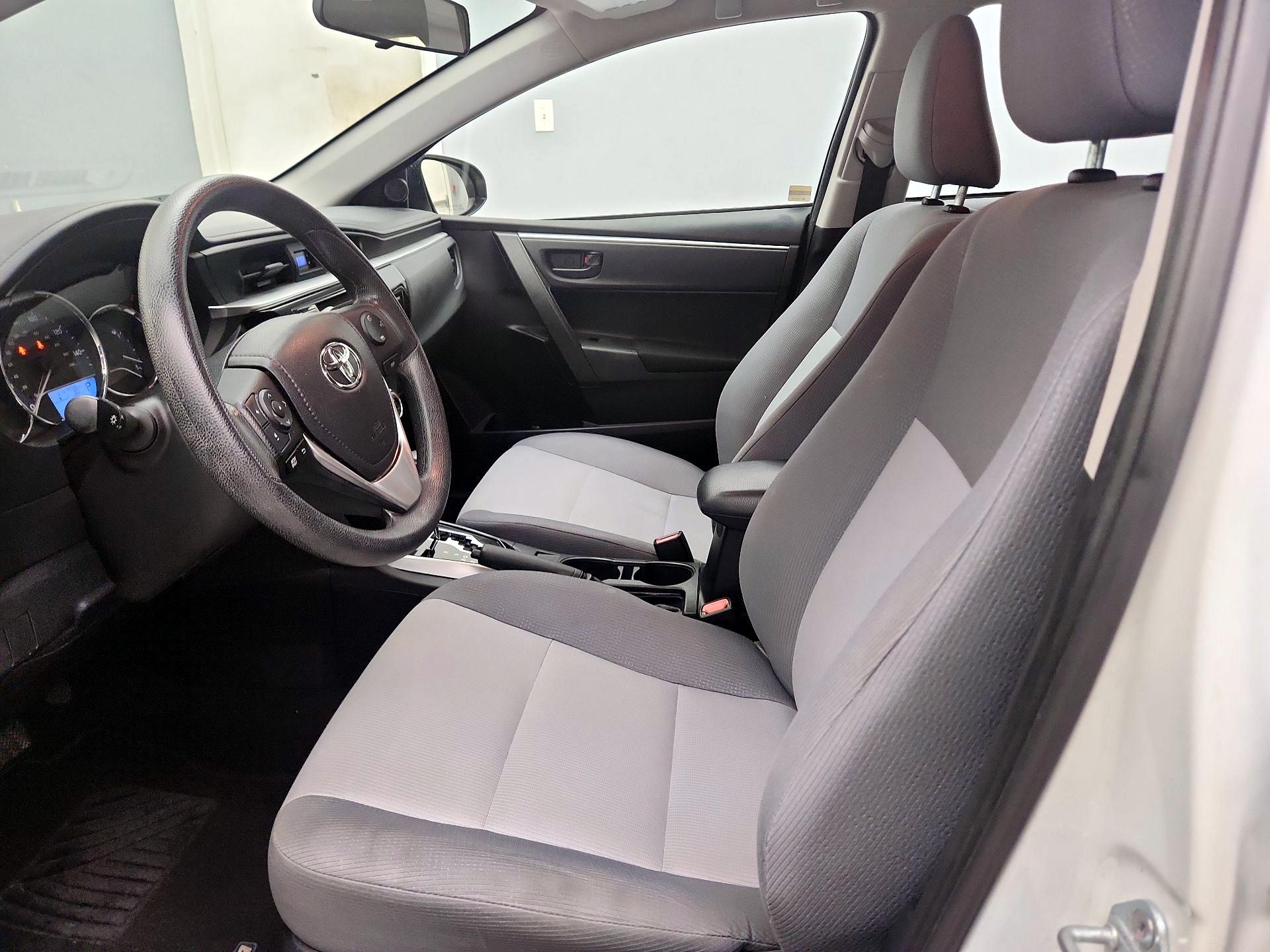 Thumbnail: 2016 Toyota Corolla - 11