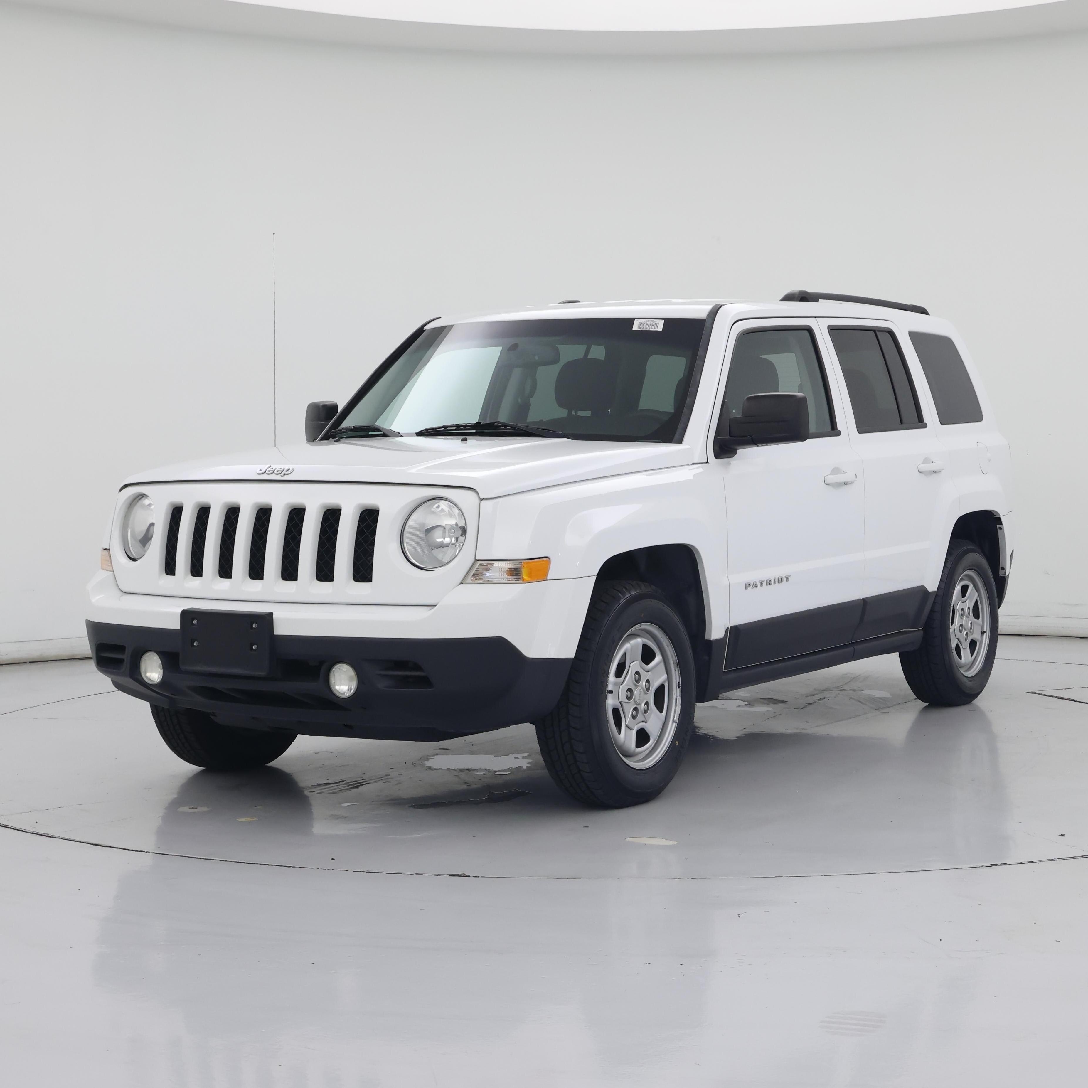 Thumbnail: 2014 Jeep Patriot - 4