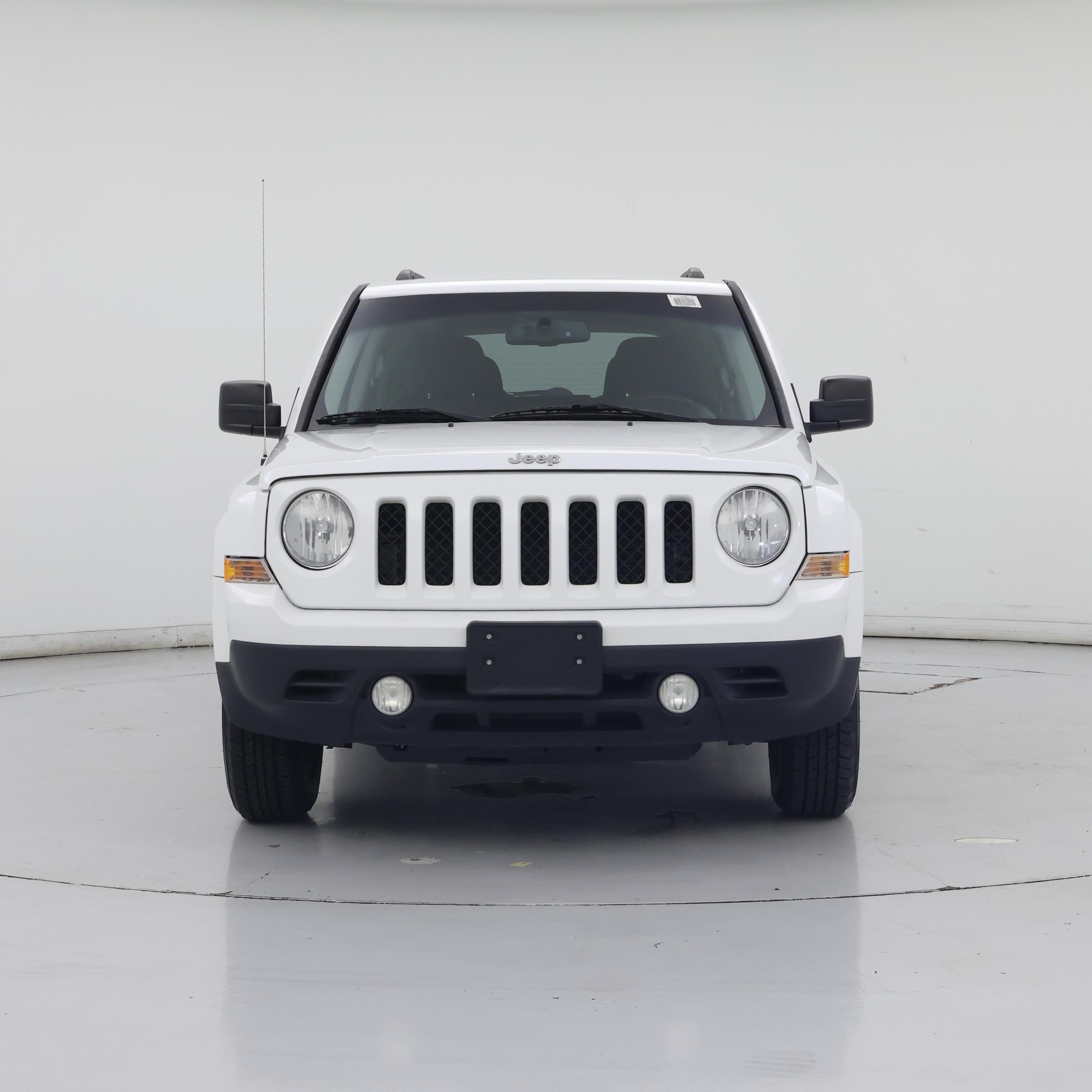 Thumbnail: 2014 Jeep Patriot - 5