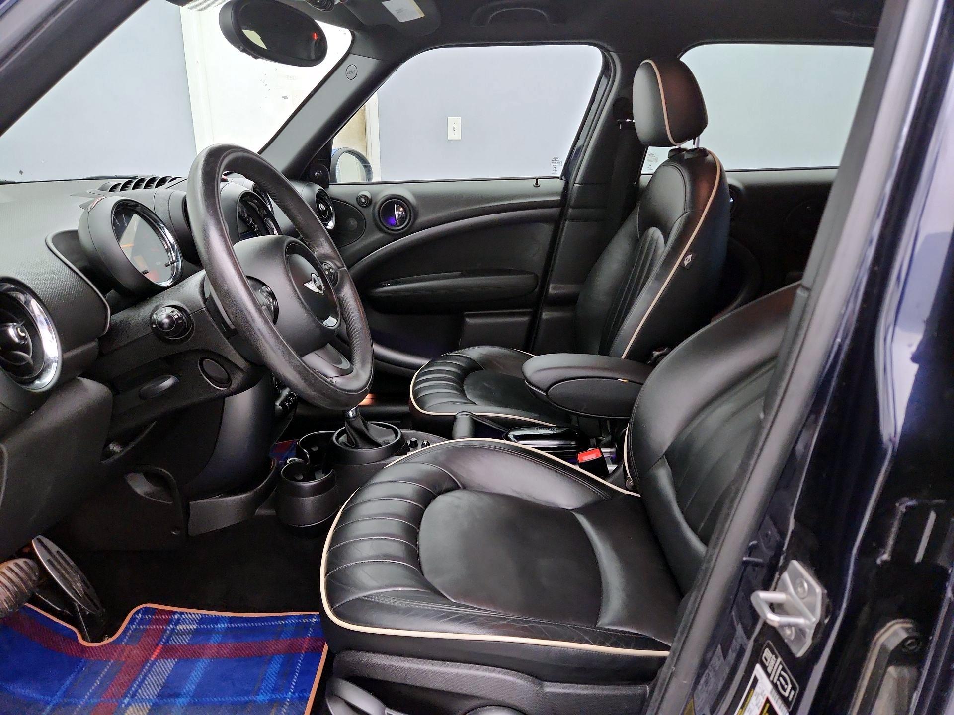 Thumbnail: 2015 MINI Cooper Countryman - 11