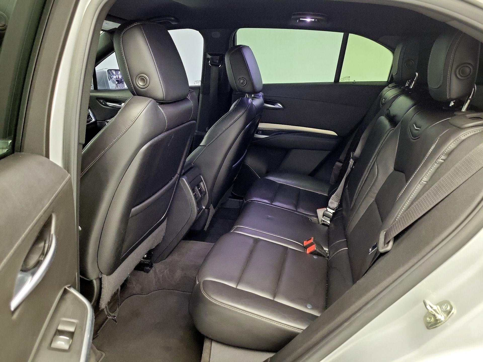 Thumbnail: 2020 Cadillac XT4 - 19
