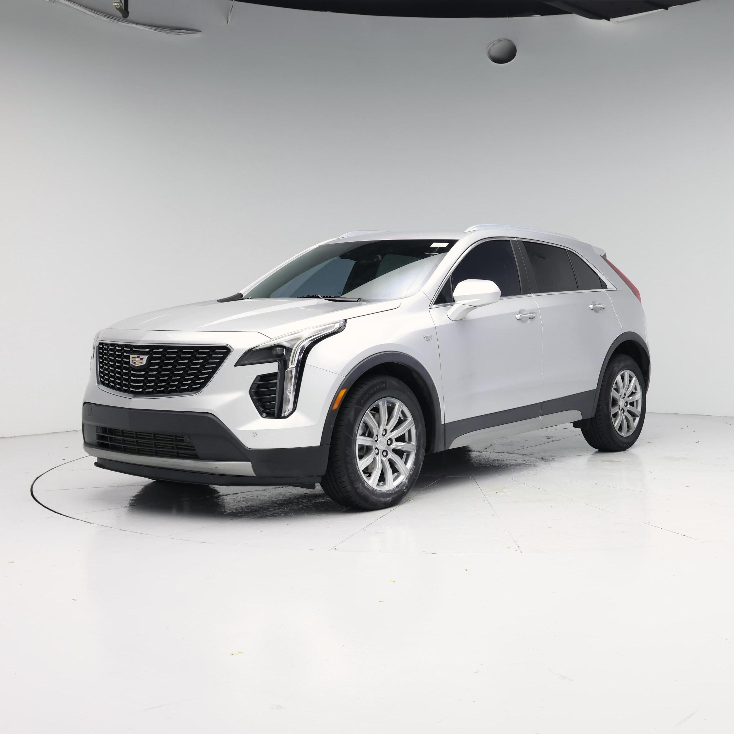 Thumbnail: 2020 Cadillac XT4 - 4