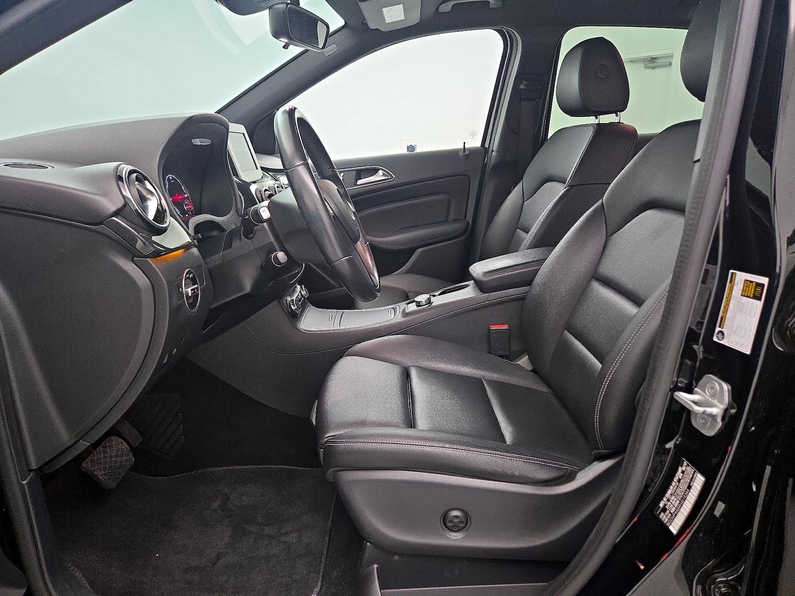 2017 Mercedes-Benz B-Class B250e - Photo 12
