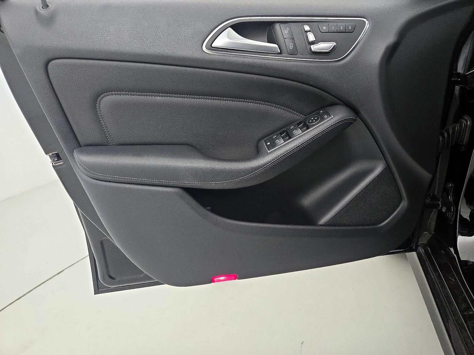 2017 Mercedes-Benz B-Class B250e - Photo 13