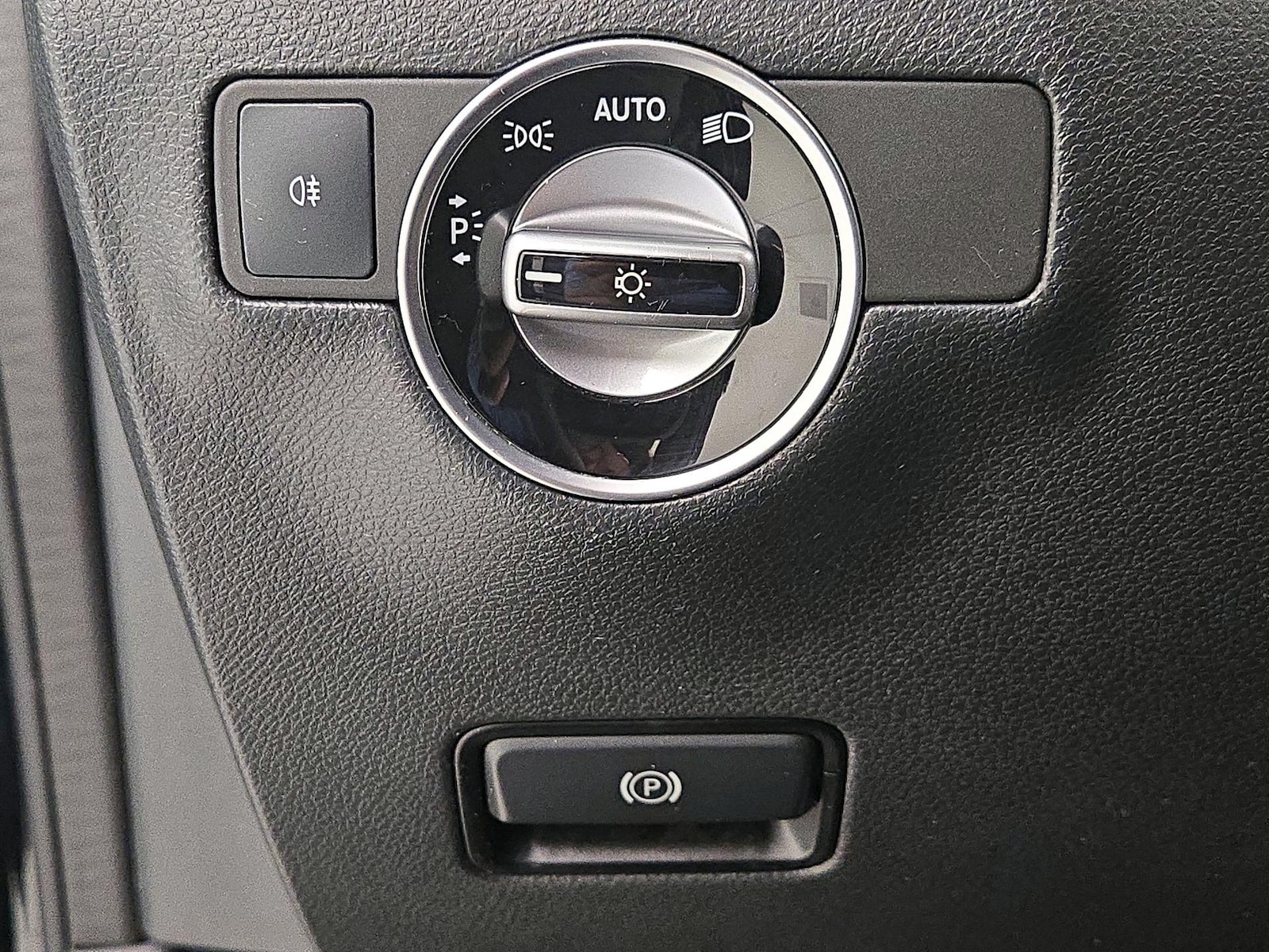 2017 Mercedes-Benz B-Class B250e - Photo 14