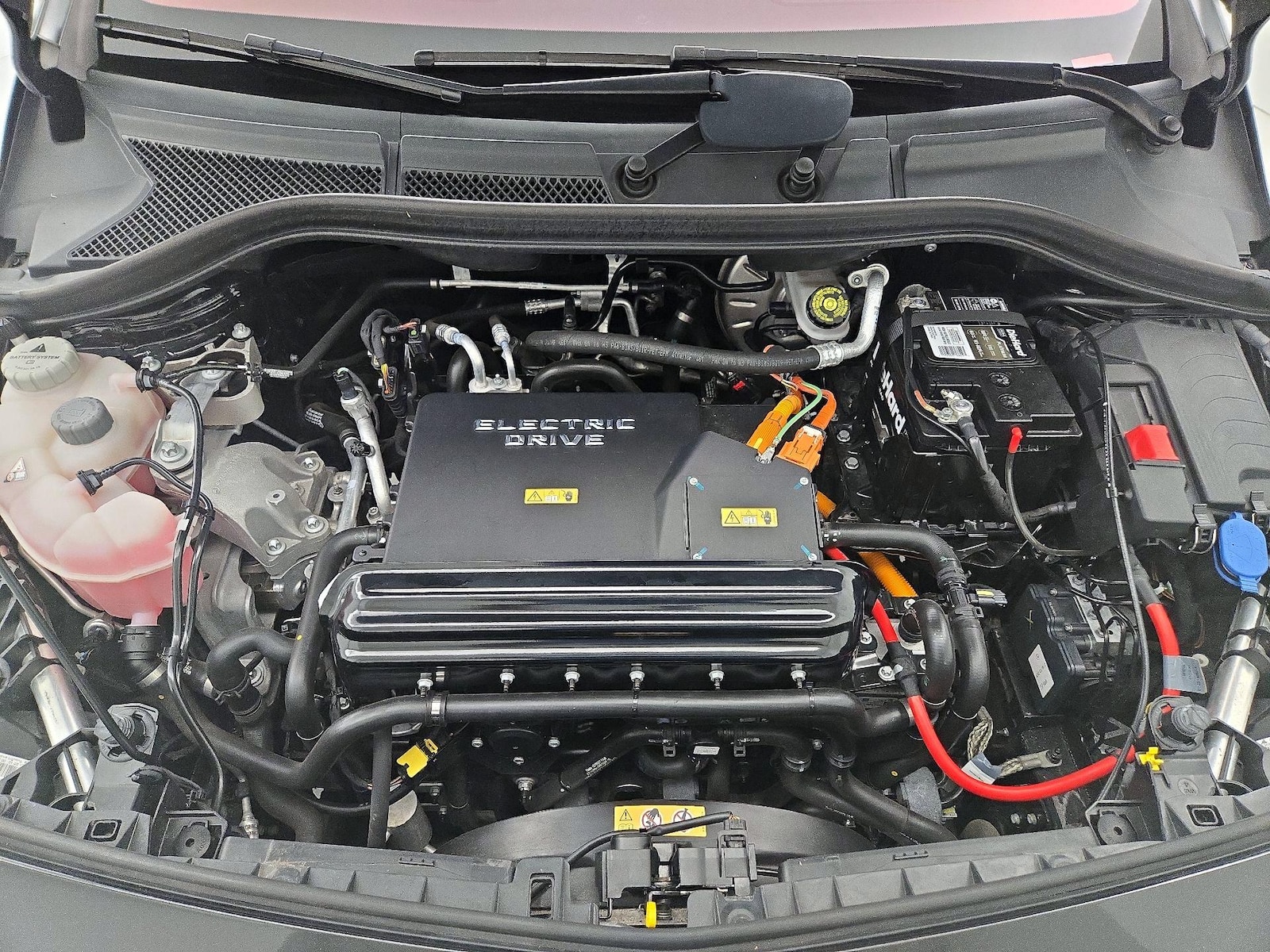 2017 Mercedes-Benz B-Class B250e - Photo 24