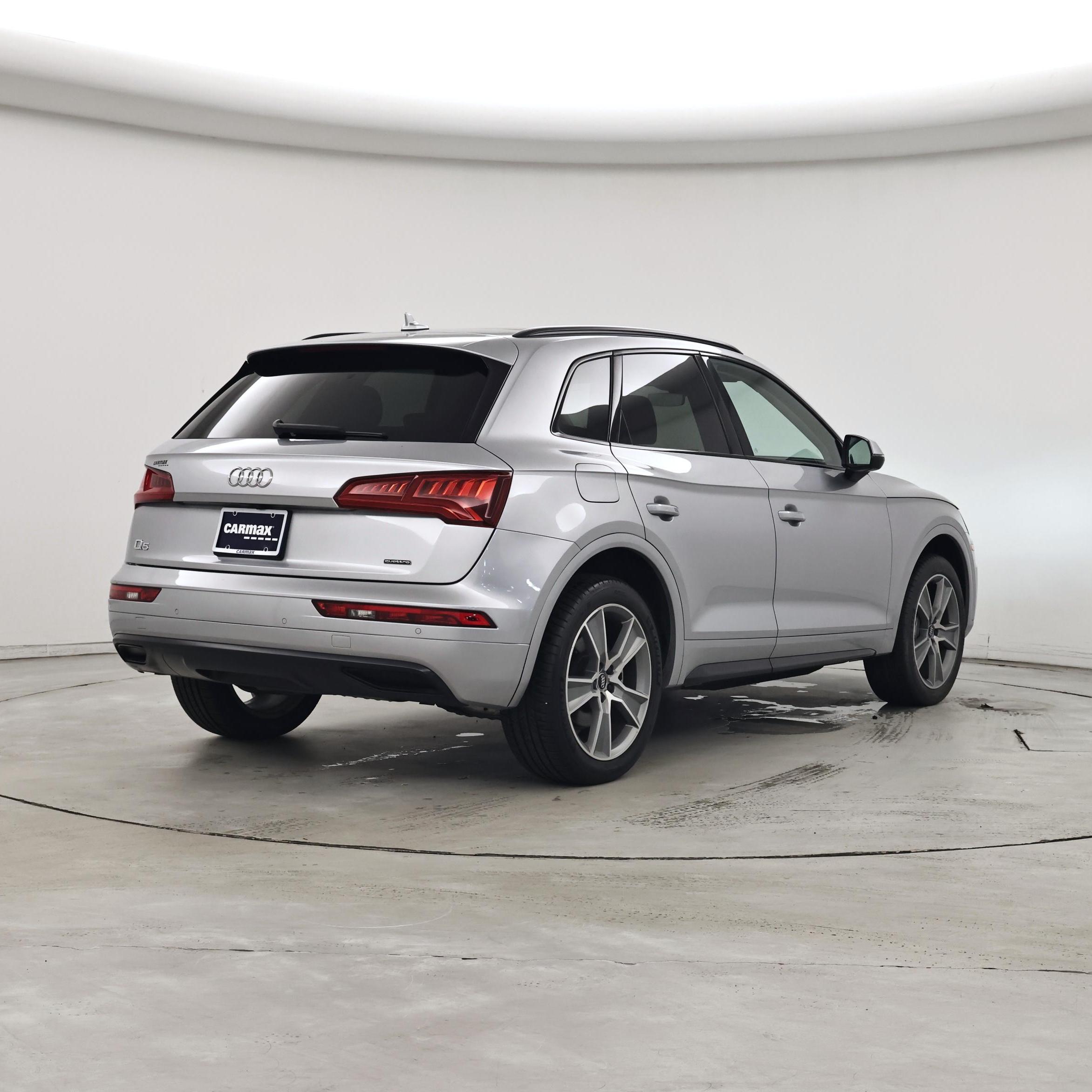 Thumbnail: 2020 Audi Q5 - 8