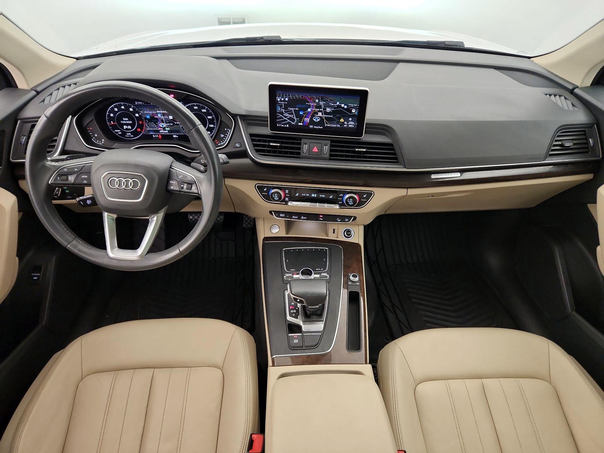 Thumbnail: 2020 Audi Q5 - 9