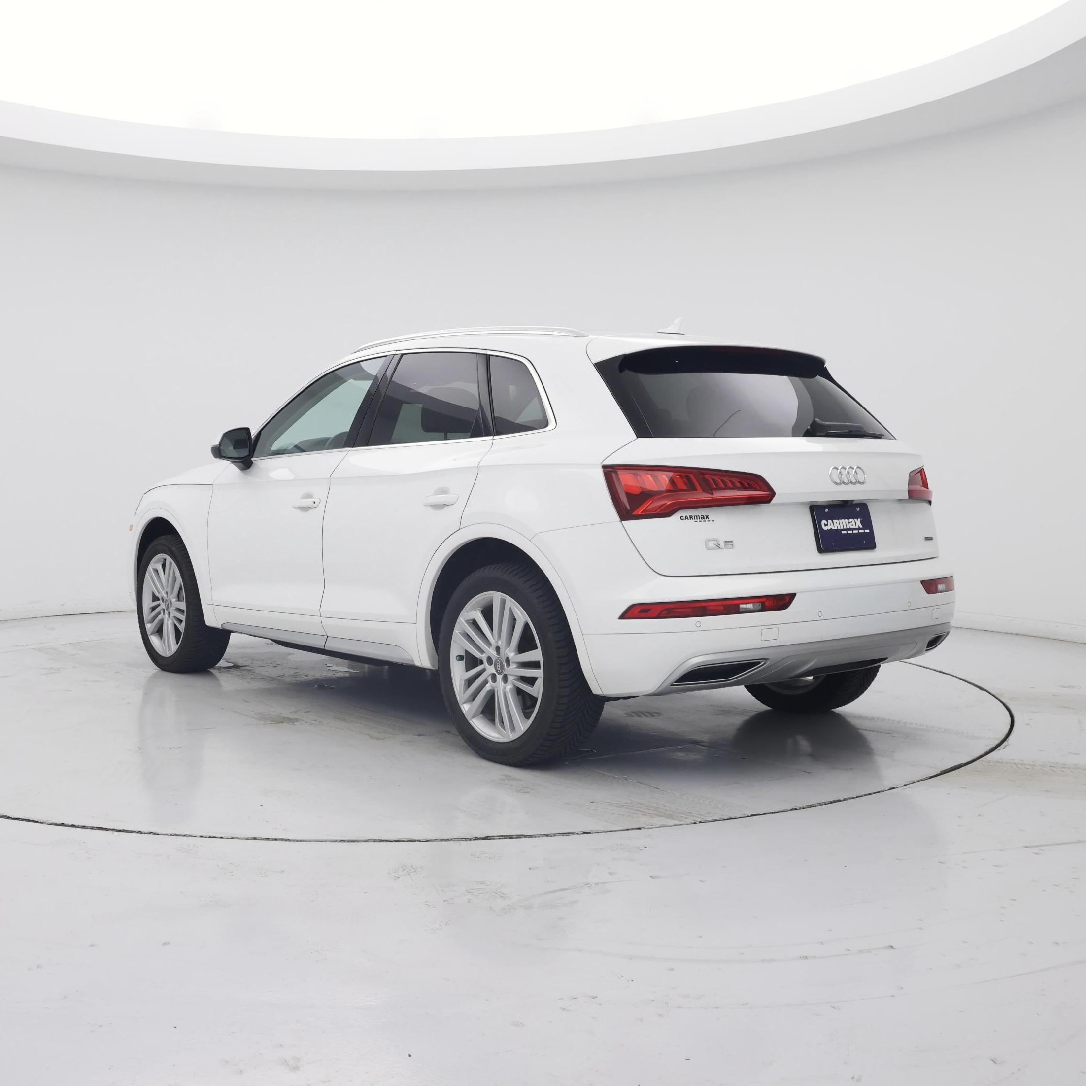 Thumbnail: 2020 Audi Q5 - 2