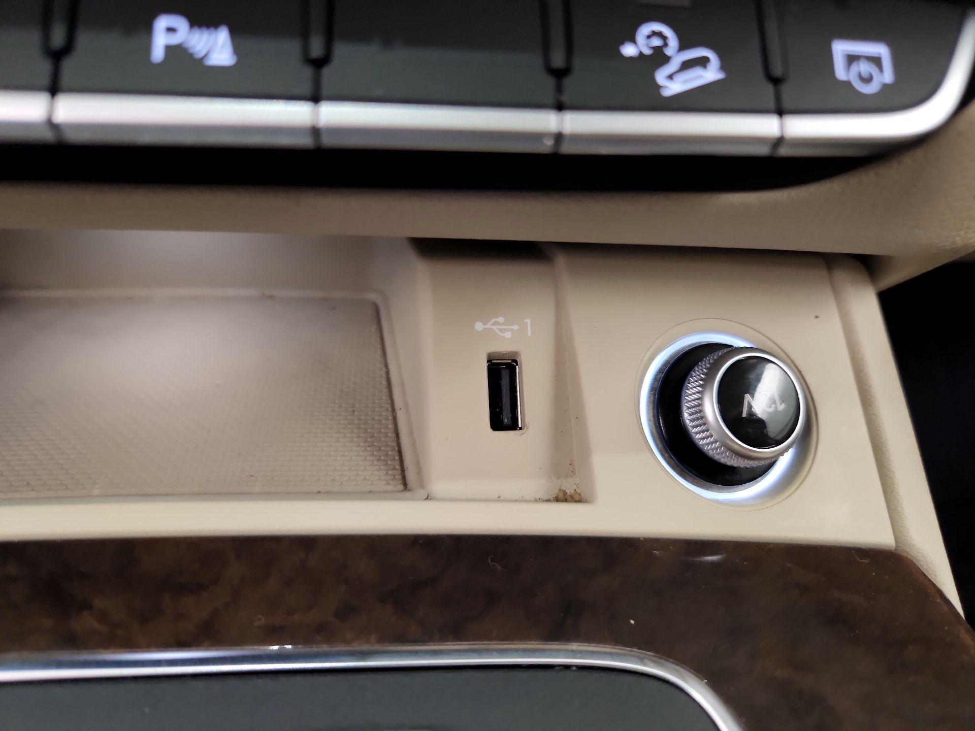 Thumbnail: 2020 Audi Q5 - 19