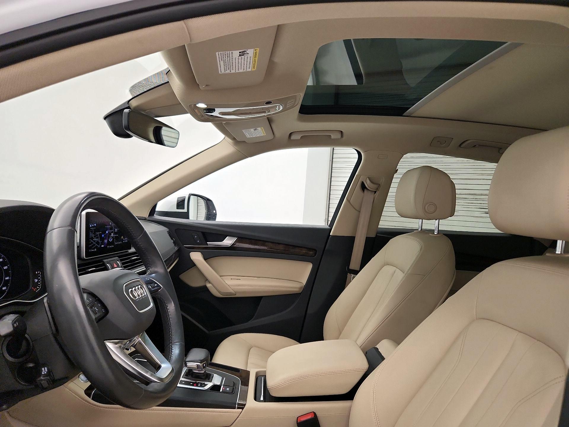 Thumbnail: 2020 Audi Q5 - 20