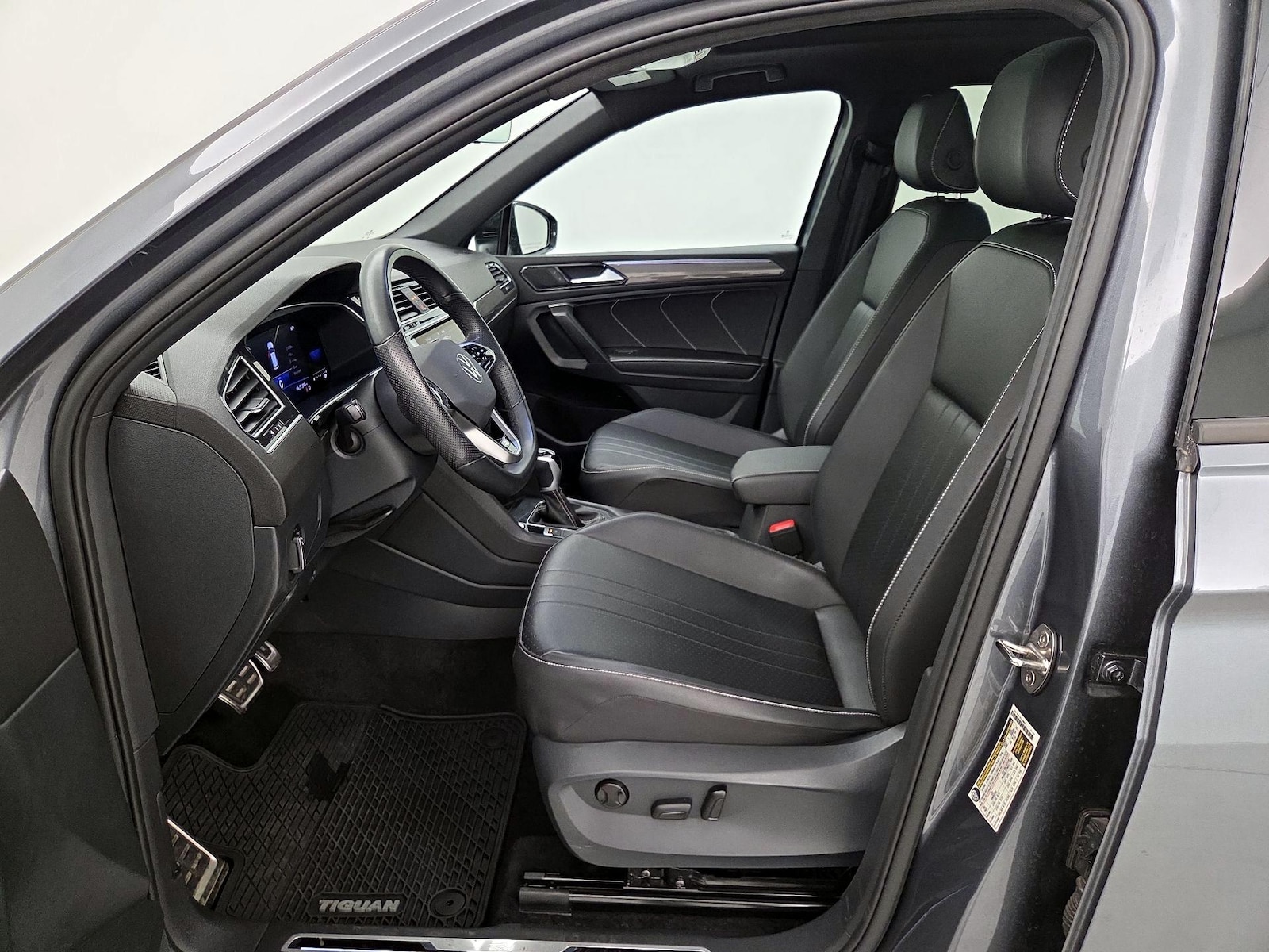2024 Volkswagen Tiguan SE R-LINE BLACK - Photo 12