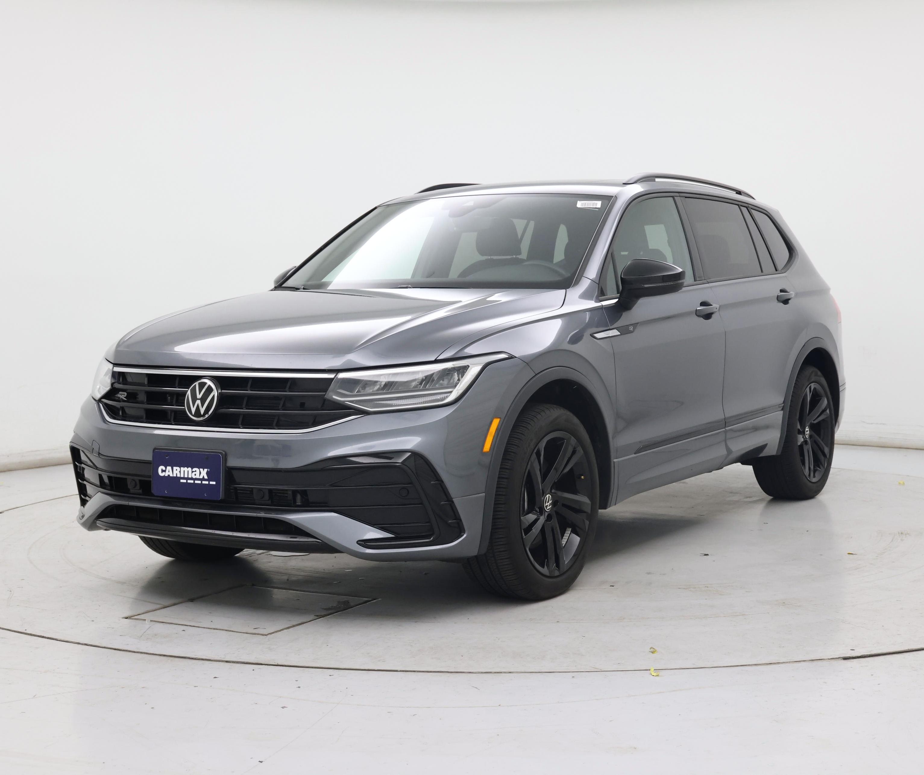 Thumbnail: 2024 Volkswagen Tiguan - 4