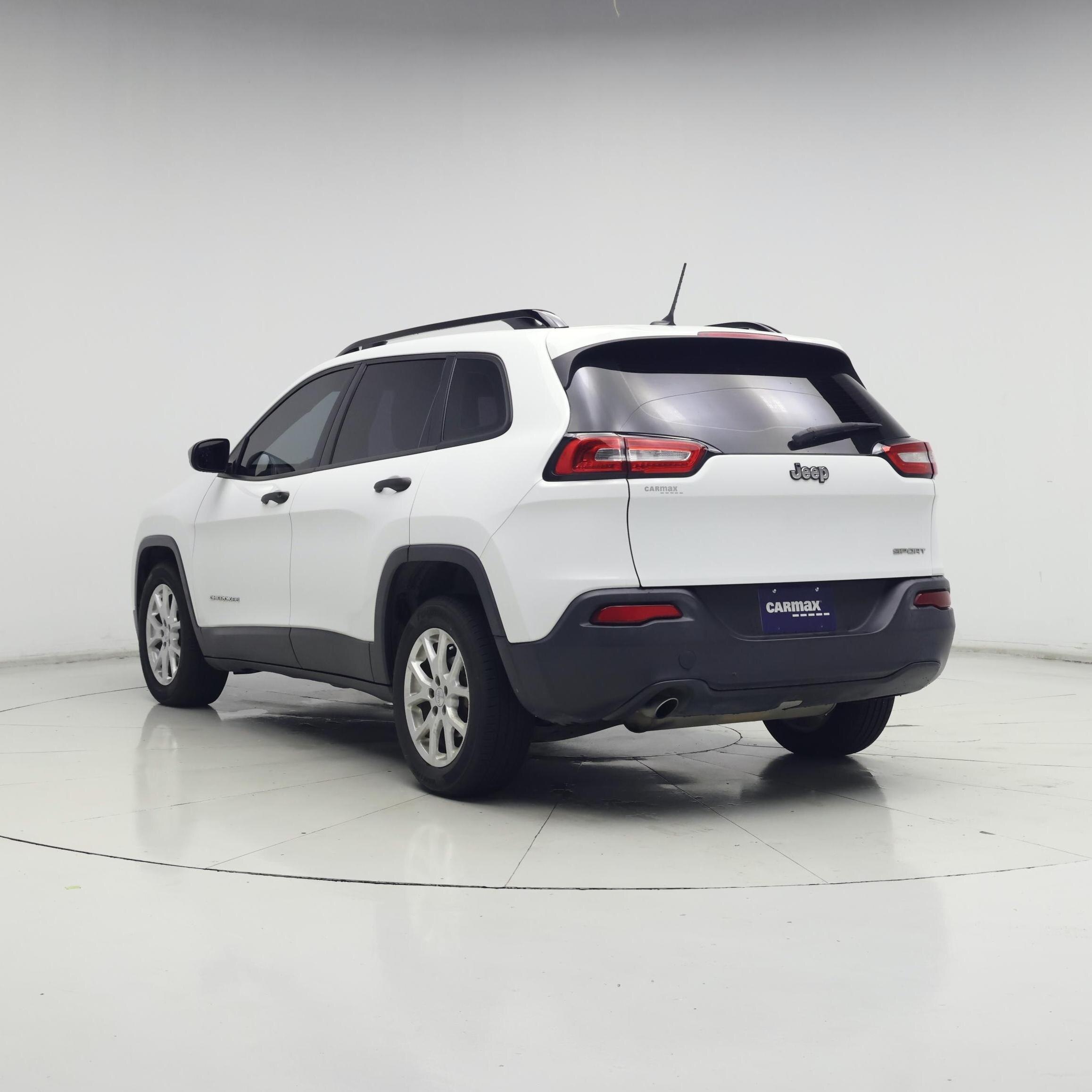 Thumbnail: 2015 Jeep Cherokee - 2