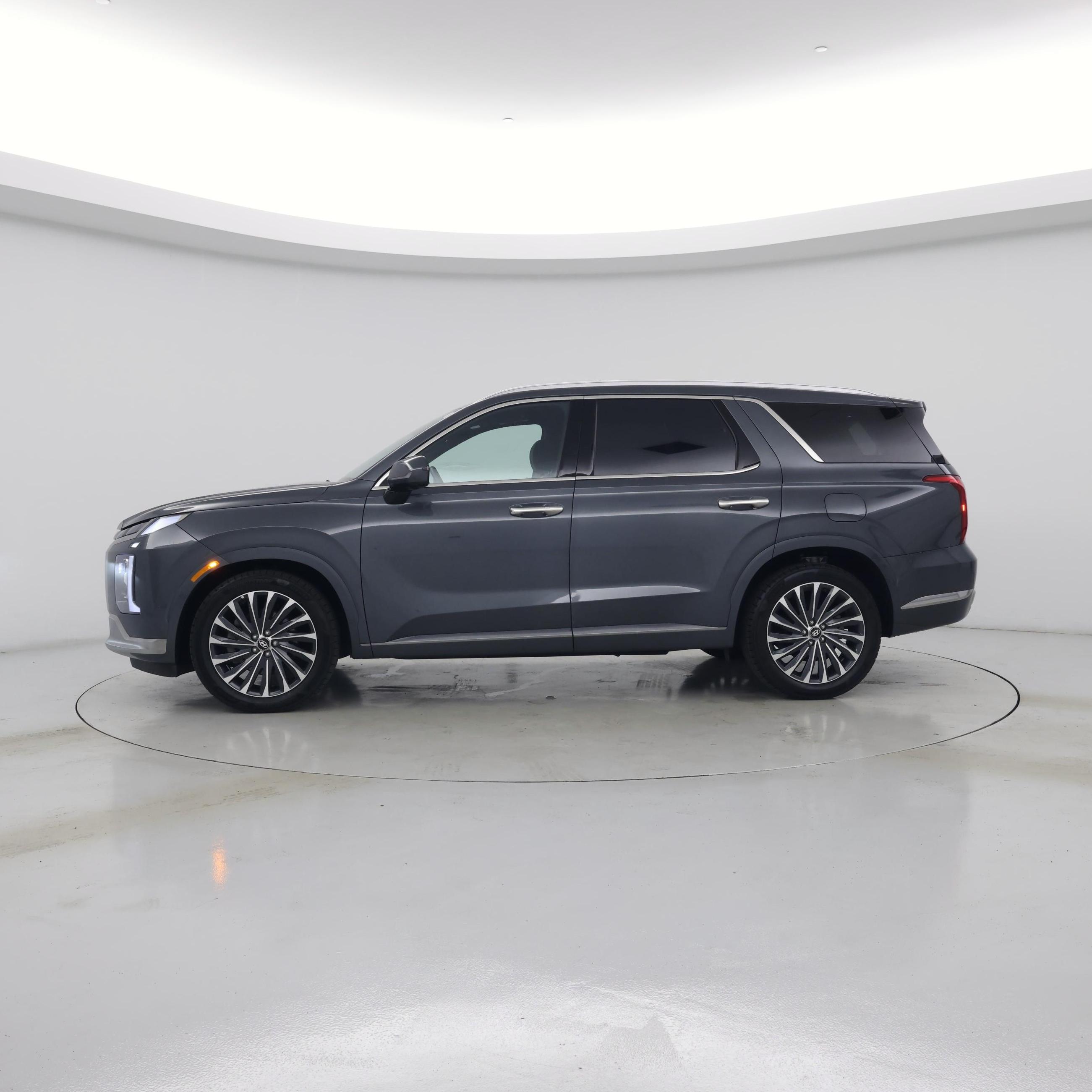 Thumbnail: 2023 Hyundai Palisade - 3