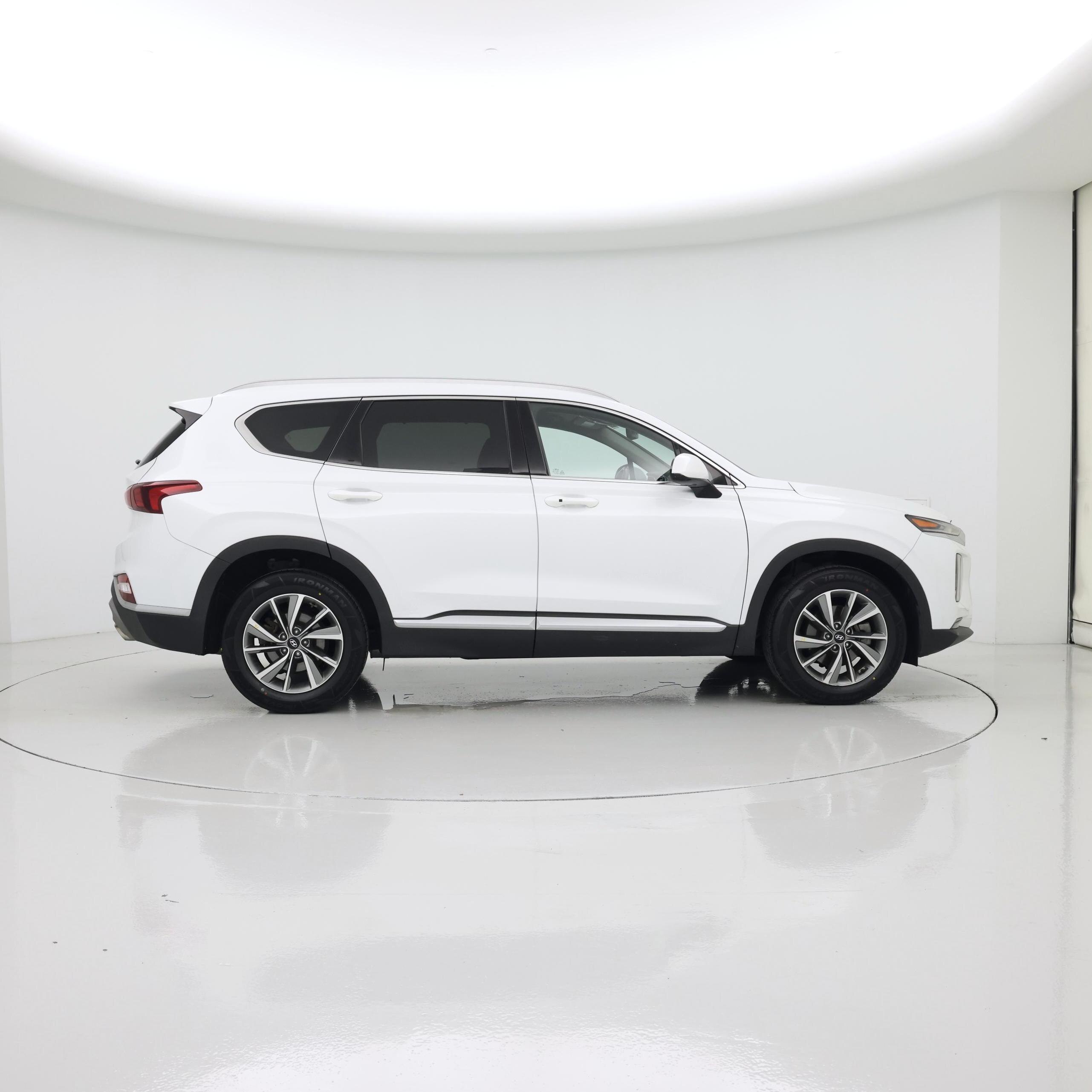 Thumbnail: 2019 Hyundai Santa Fe - 7