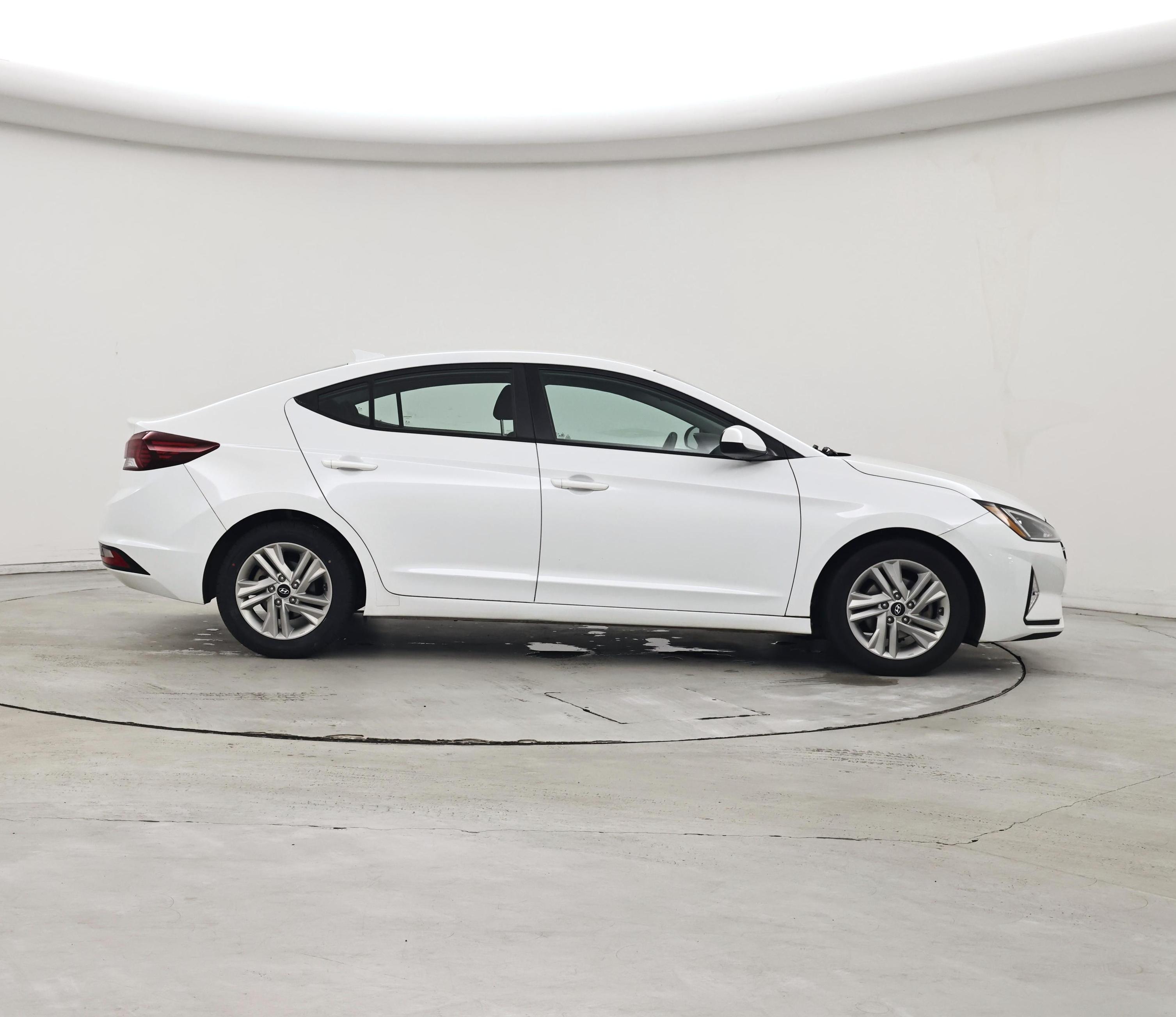 Thumbnail: 2020 Hyundai Elantra - 7
