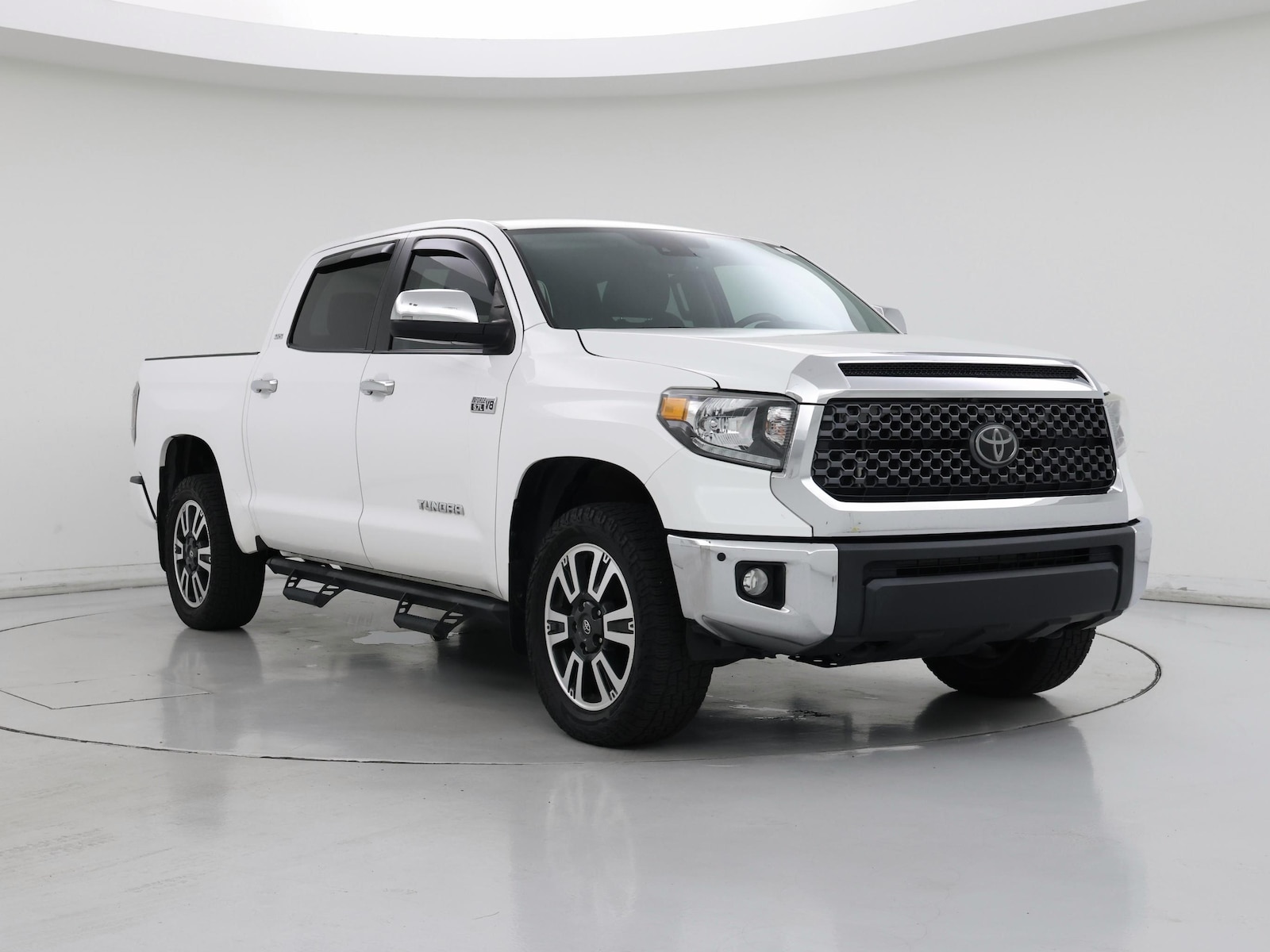 2021 Toyota Tundra SR5 - Photo 2