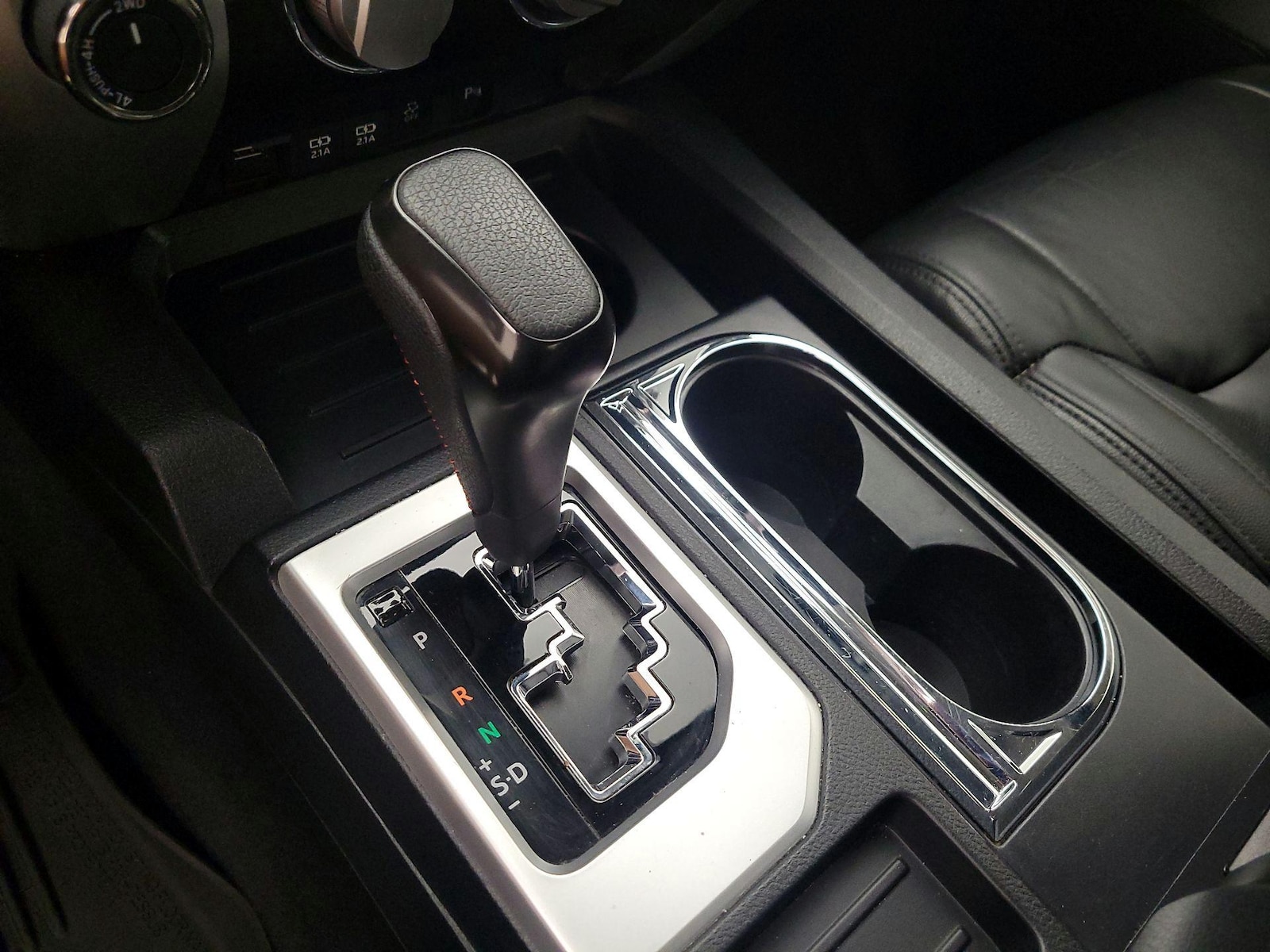 2021 Toyota Tundra SR5 - Photo 18