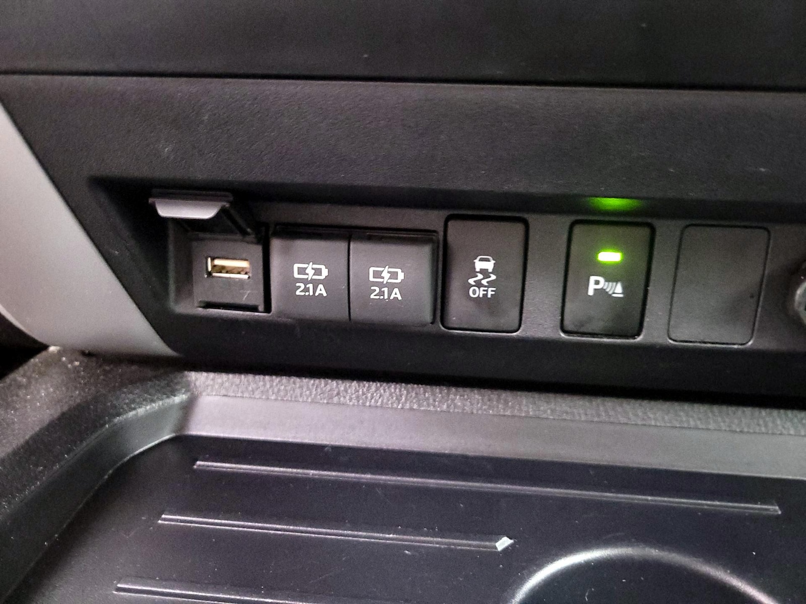 2021 Toyota Tundra SR5 - Photo 19