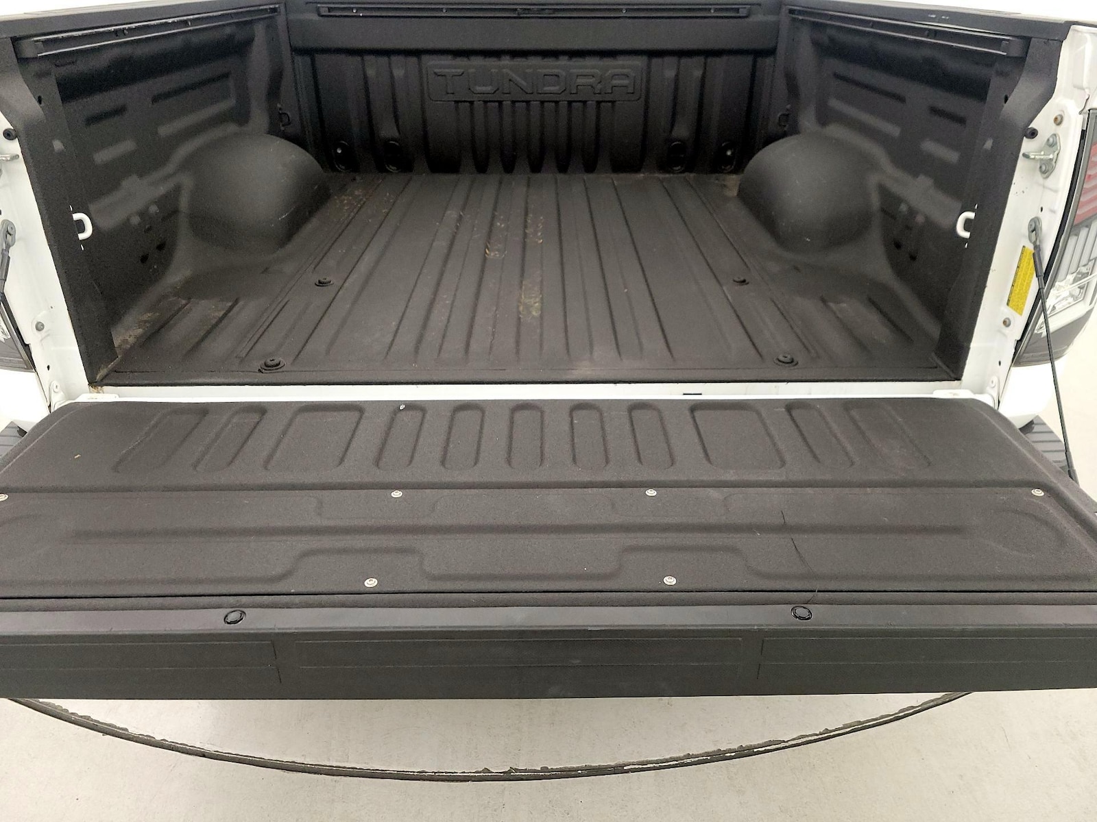2021 Toyota Tundra SR5 - Photo 21