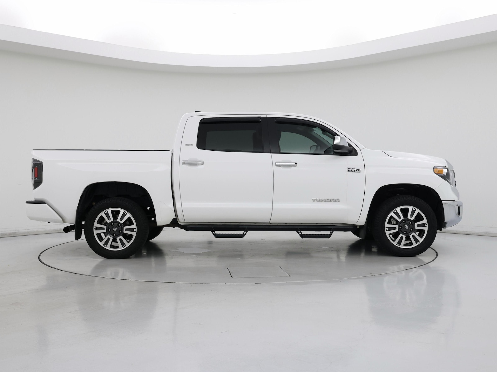 2021 Toyota Tundra SR5 - Photo 8