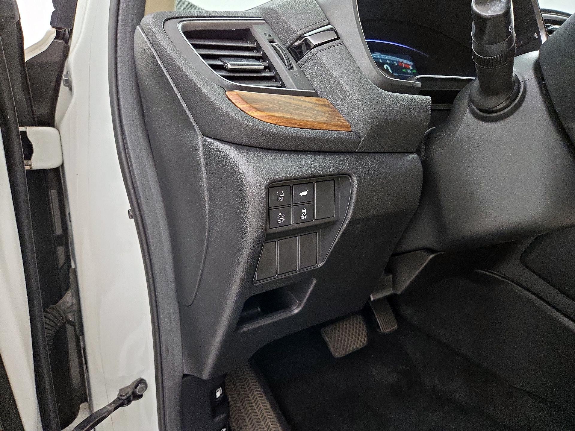 Thumbnail: 2017 Honda CR-V - 13