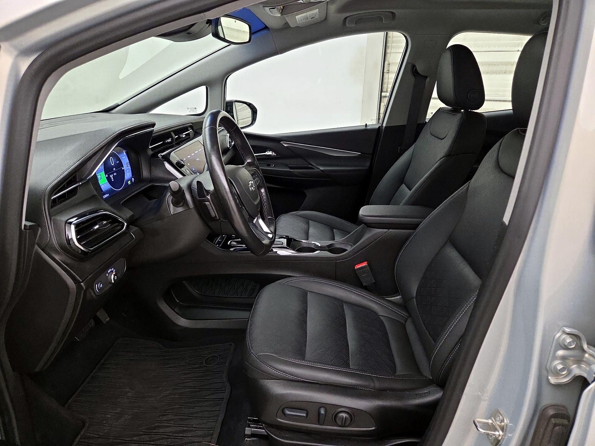 Thumbnail: 2023 Chevrolet Bolt EV - 11