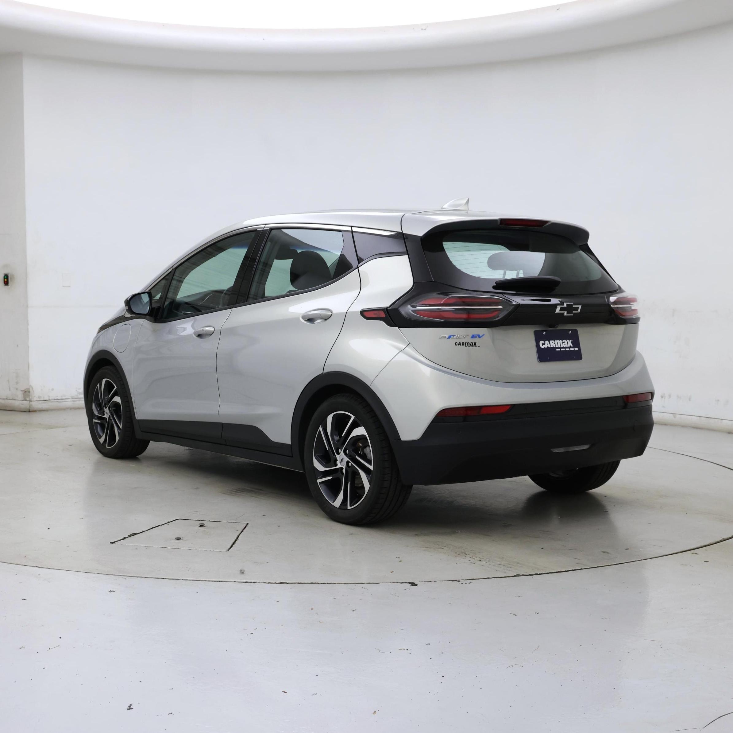 Thumbnail: 2023 Chevrolet Bolt EV - 2